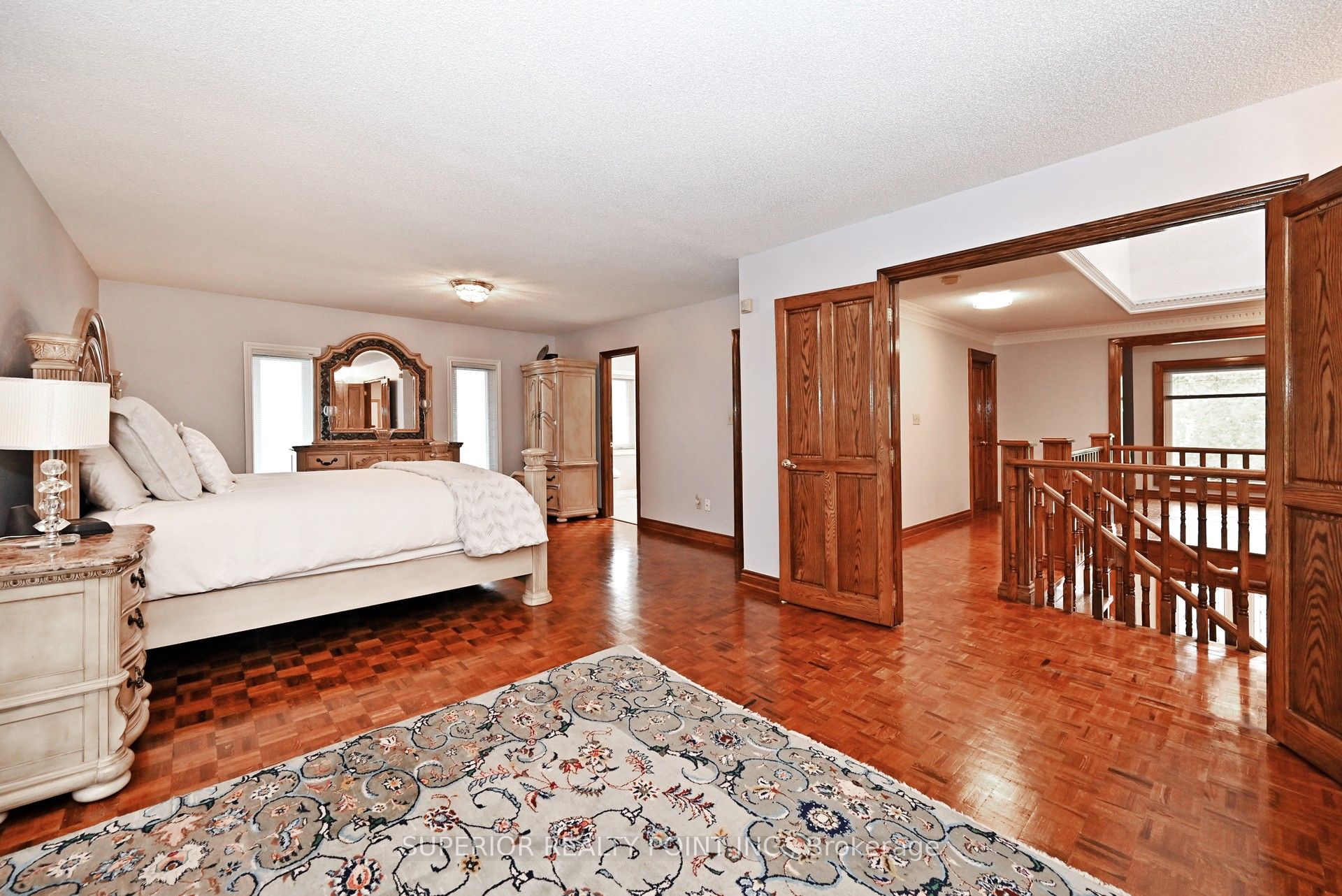 186 Oxford Street Property Photo 26