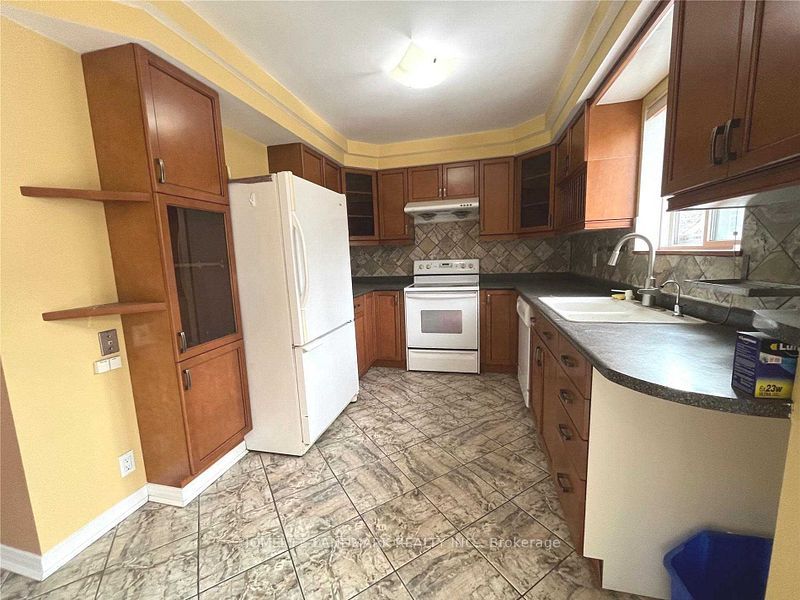 26 Joanna Crescent Property Photo 9