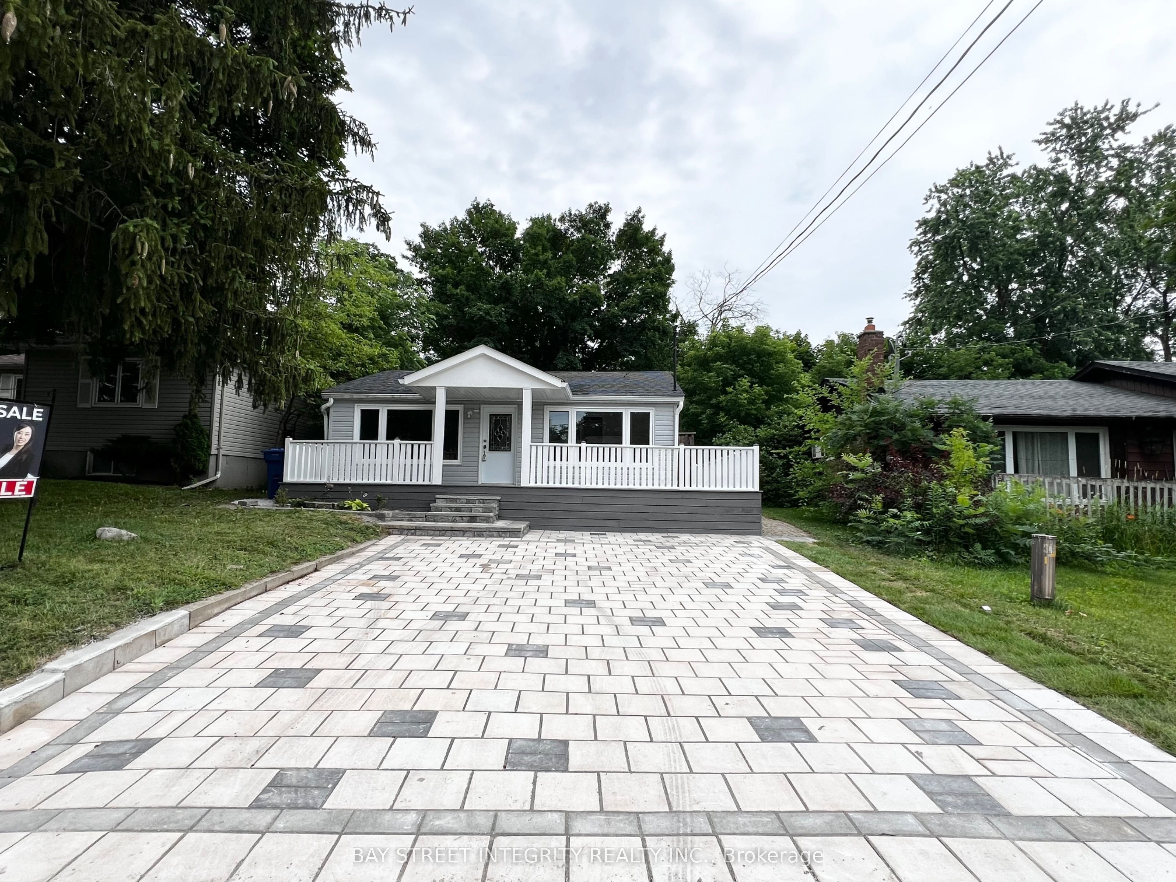 29 Balson Boulevard Property Photo 1