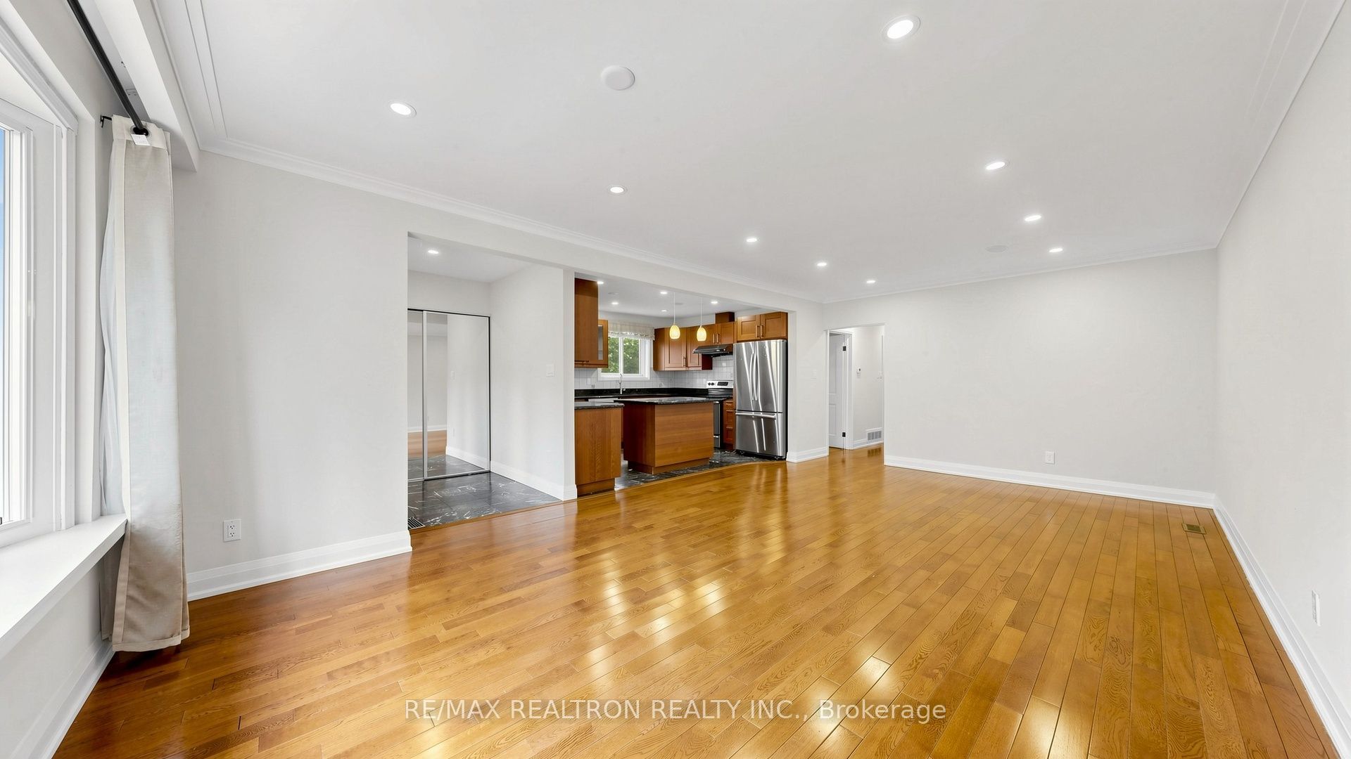 6 Albert Street Property Photo 12