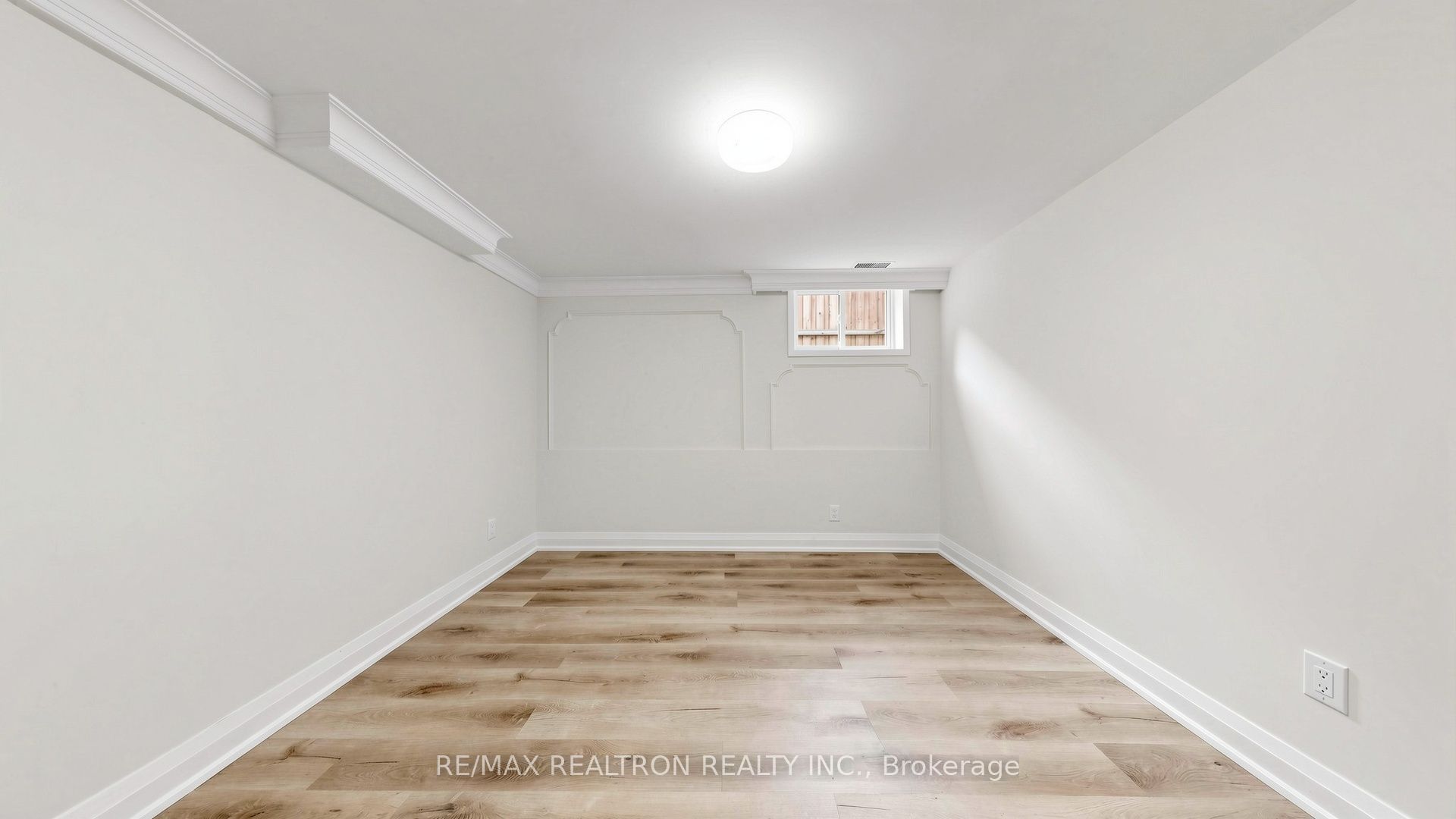 6 Albert Street Property Photo 24