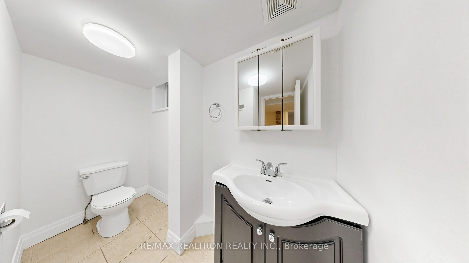6 Albert Street Property Photo 28