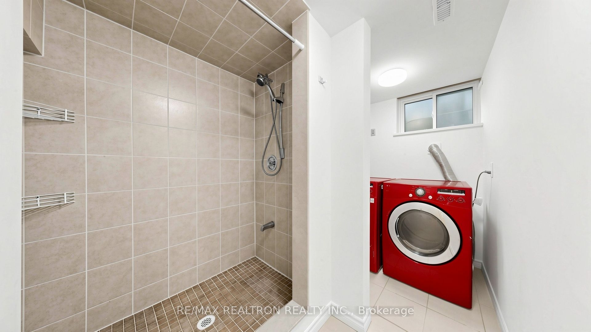 6 Albert Street Property Photo 29