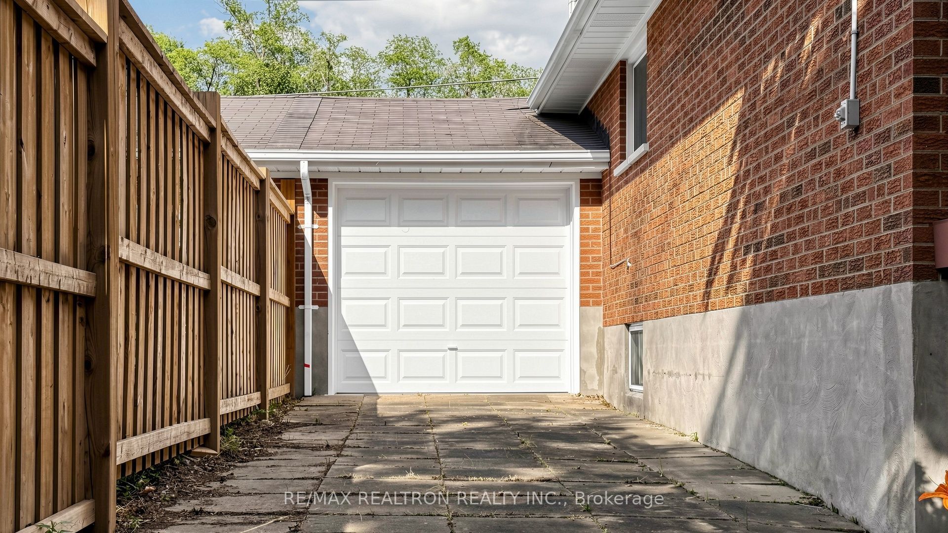 6 Albert Street Property Photo 31