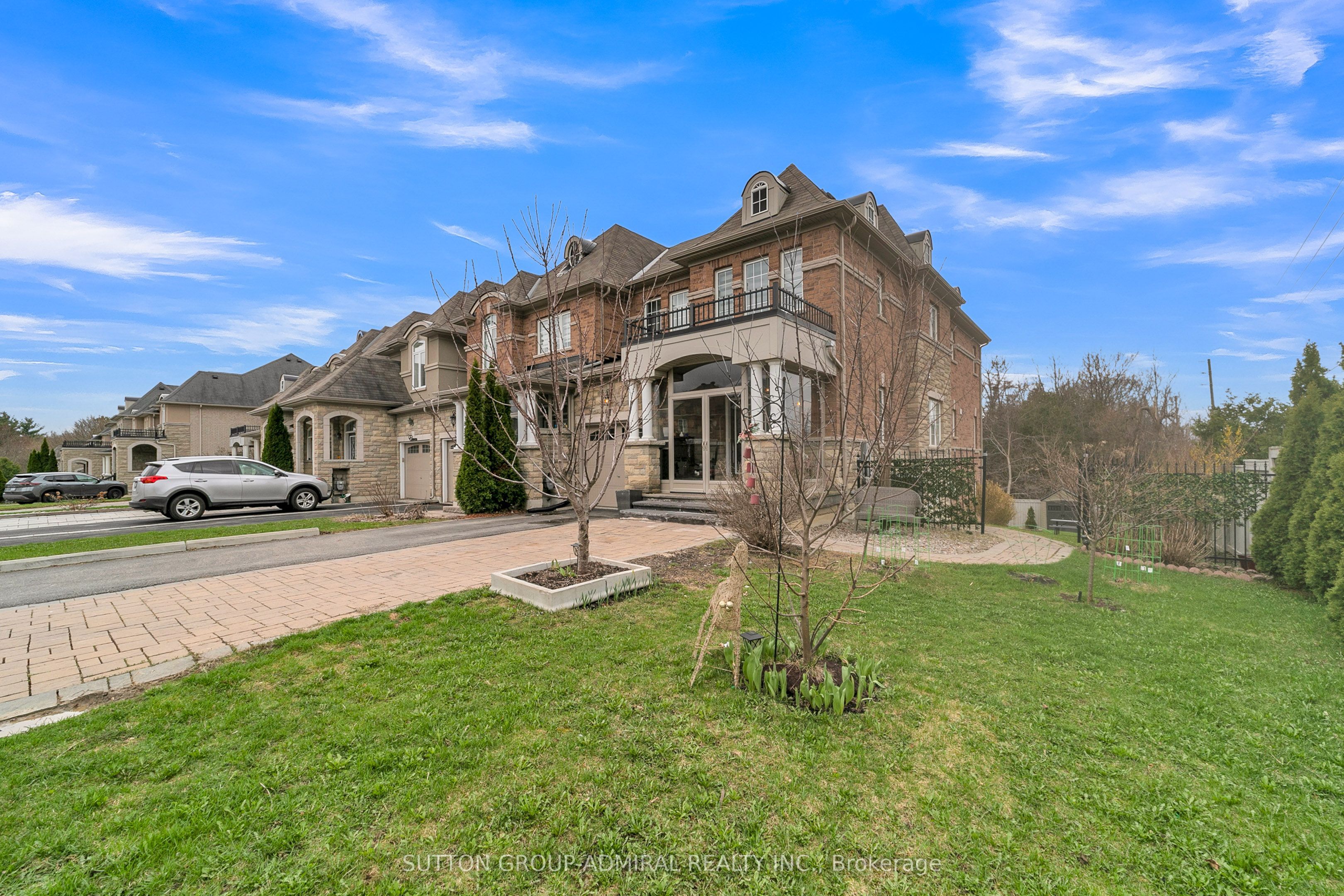 7 Gamble Glen Crescent Property Photo 1