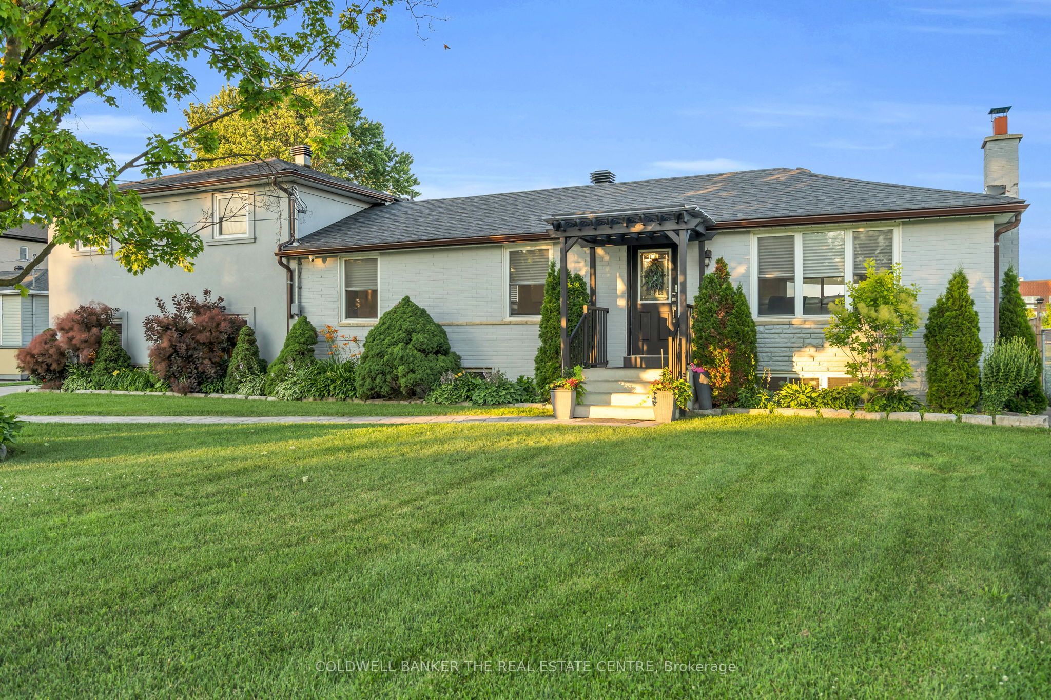 683 Simcoe Road Property Photo 2