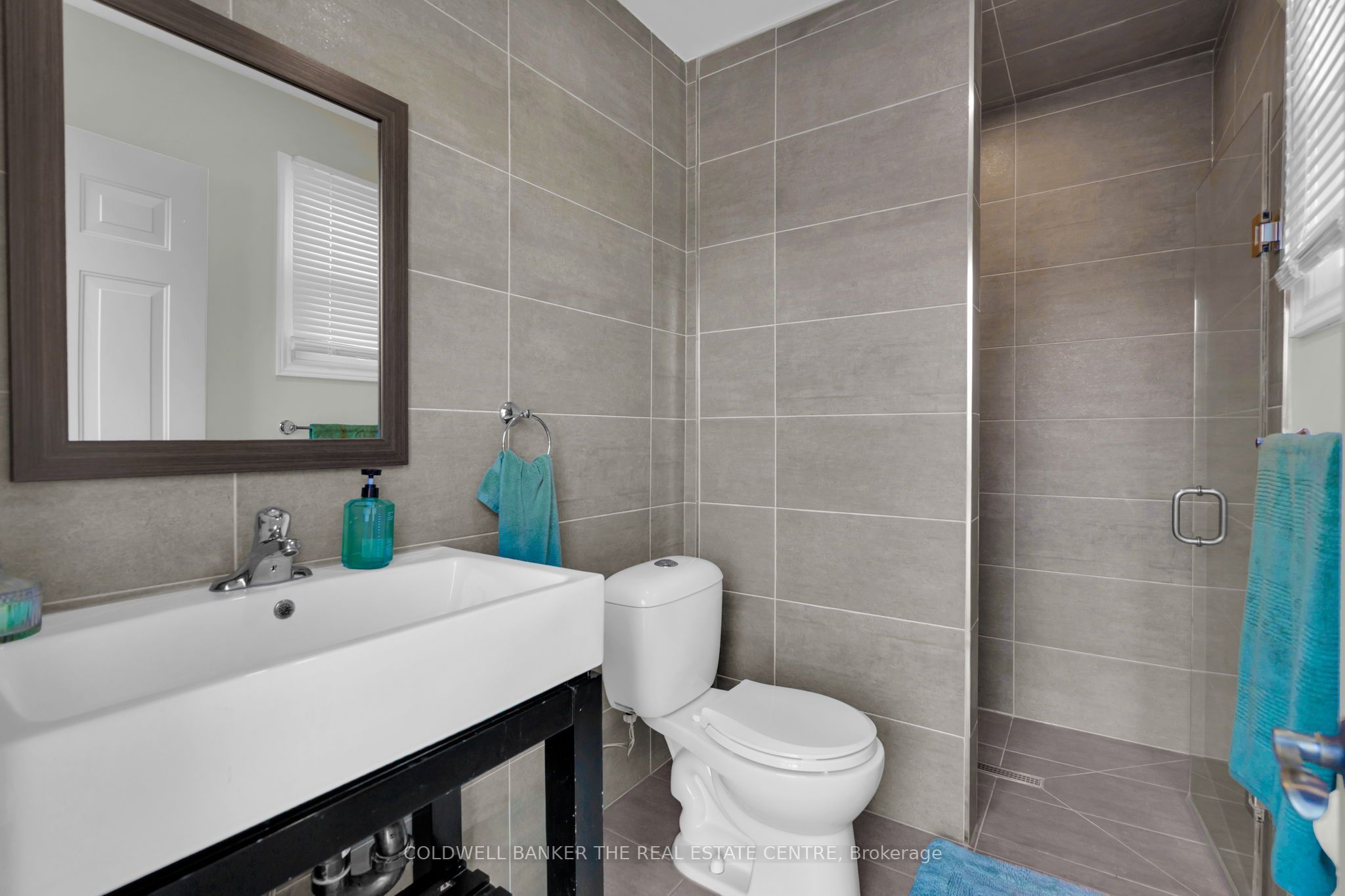 683 Simcoe Road Property Photo 32