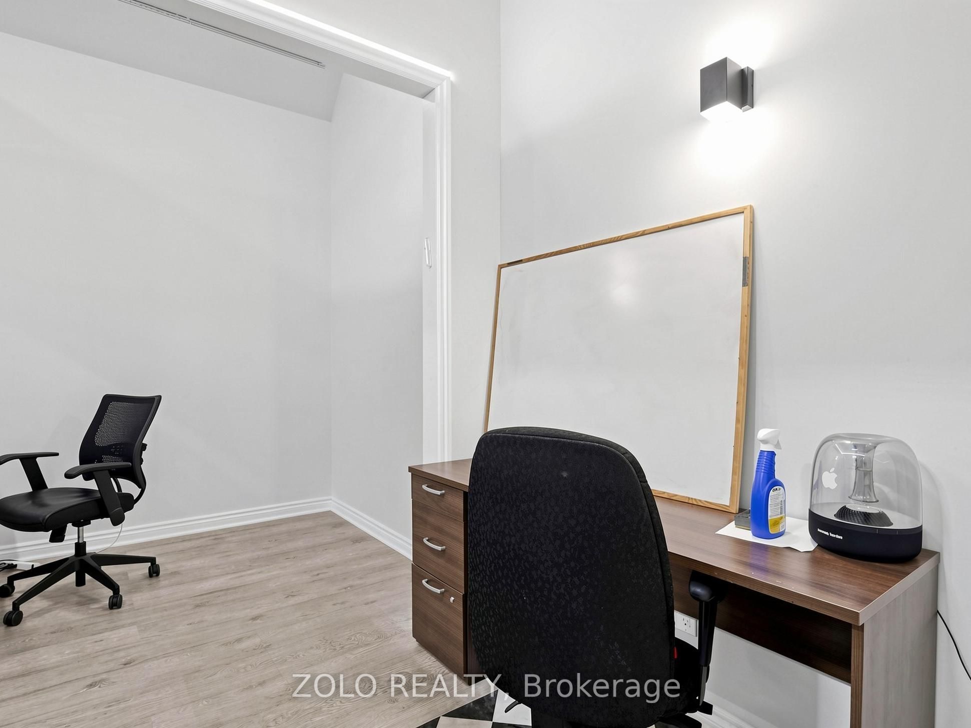 7250 Keele Street C (254) Property Photo 18