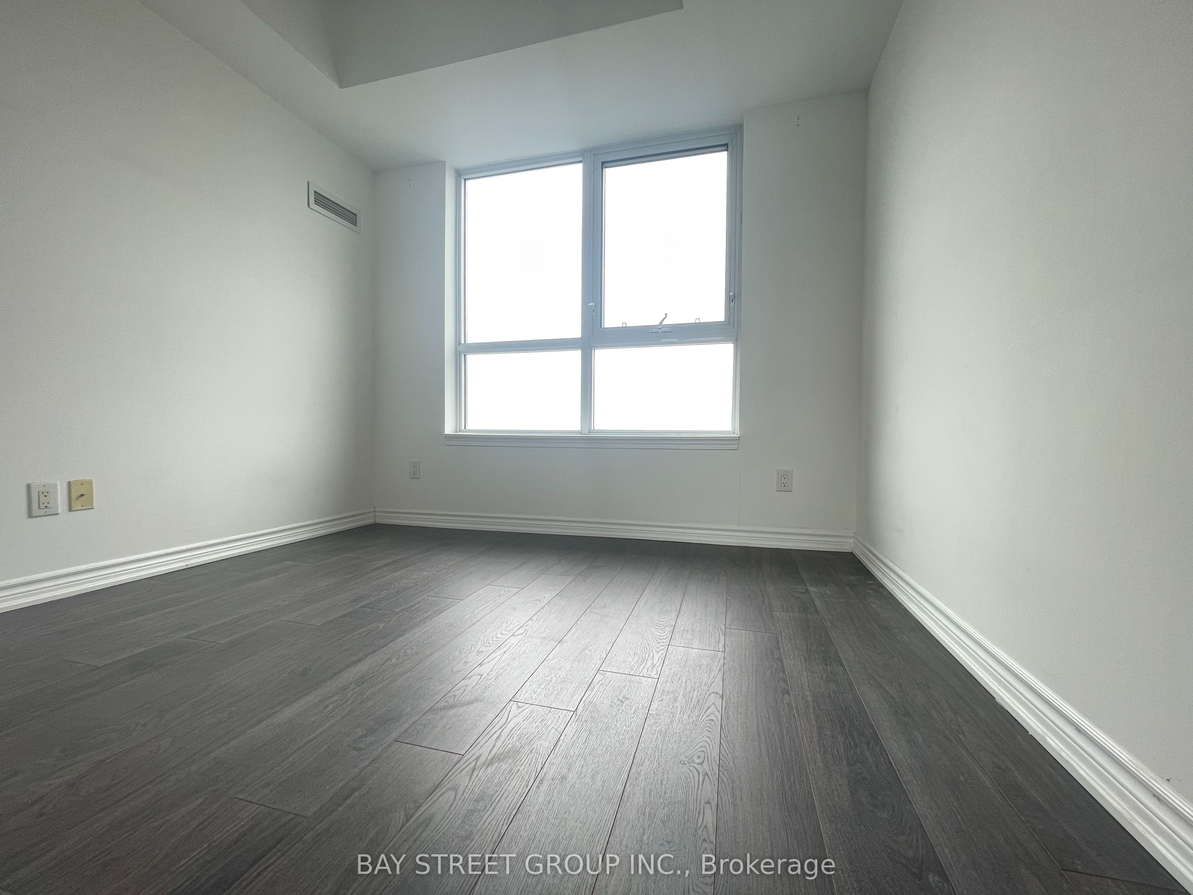 11611 Yonge Street 512 Property Photo 7