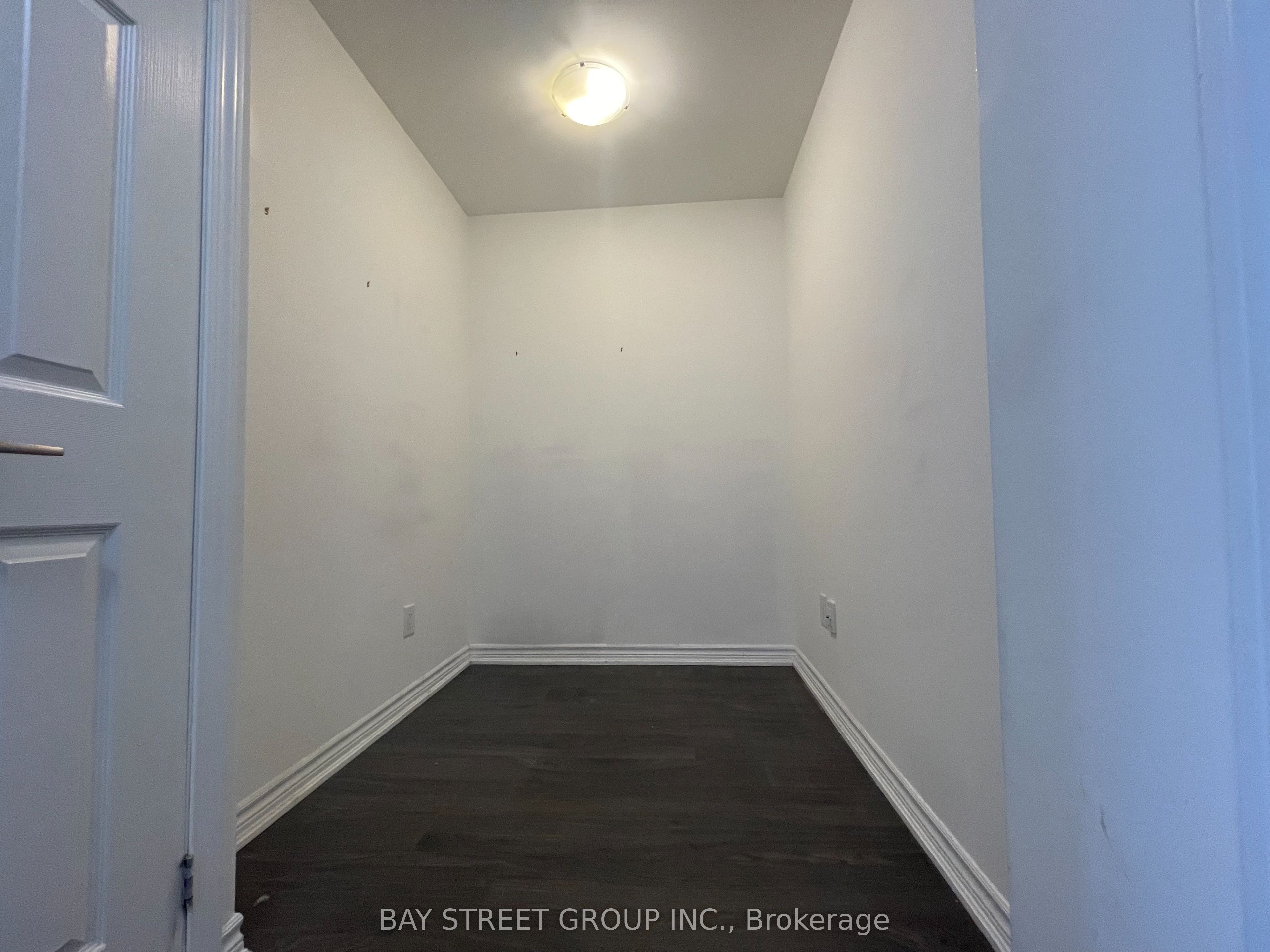 11611 Yonge Street 512 Property Photo 8