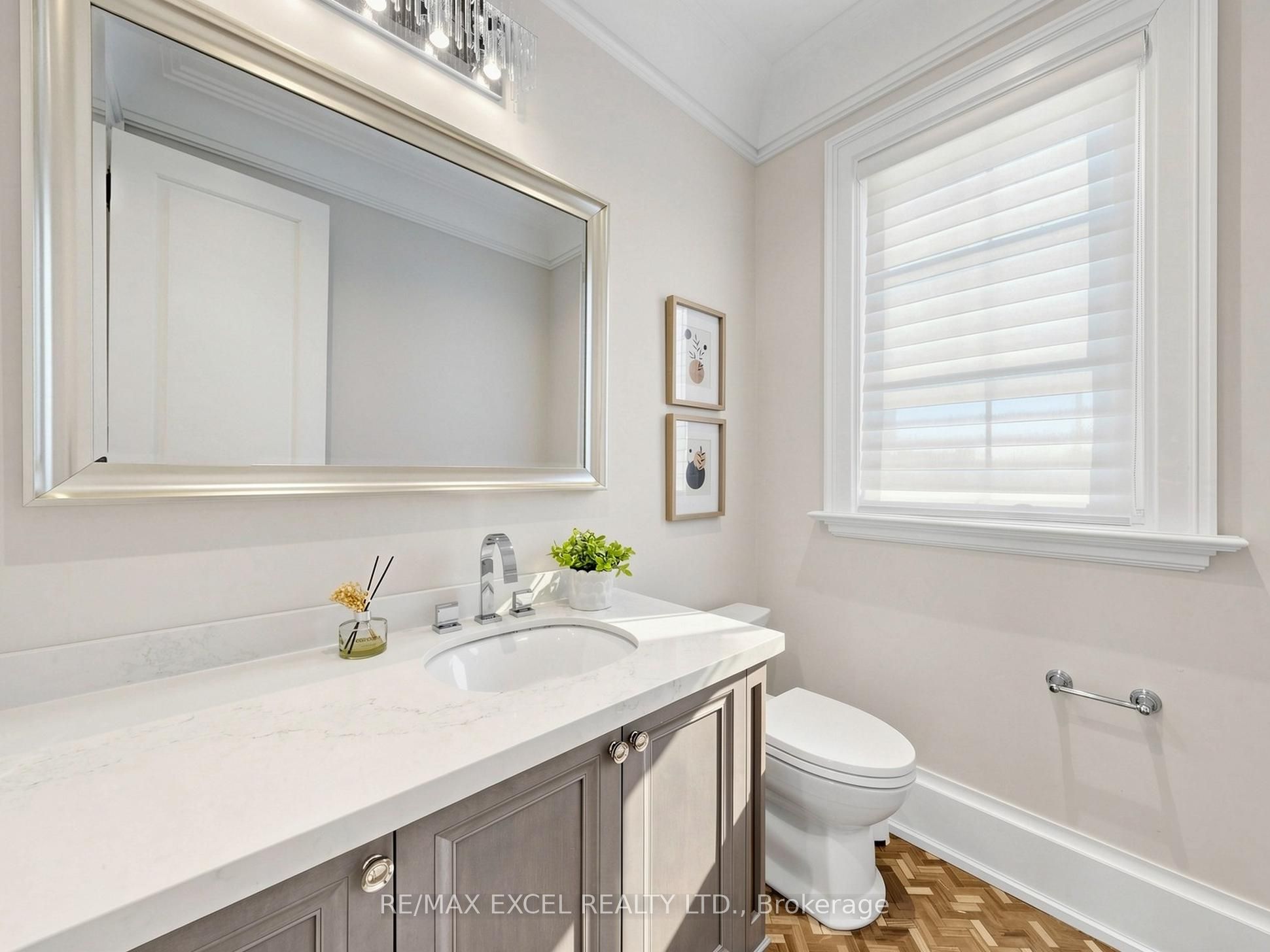 64 Summerfeldt Crescent Property Photo 20