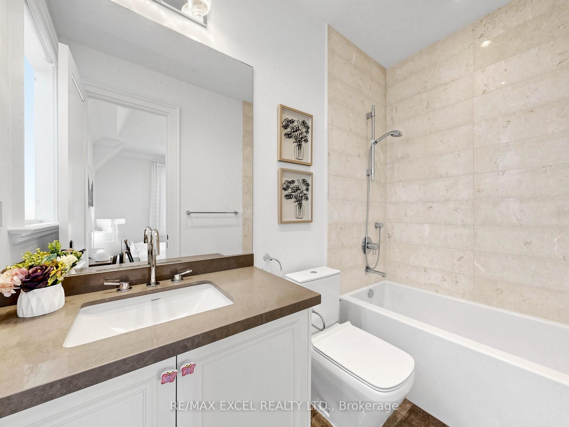 64 Summerfeldt Crescent Property Photo 33