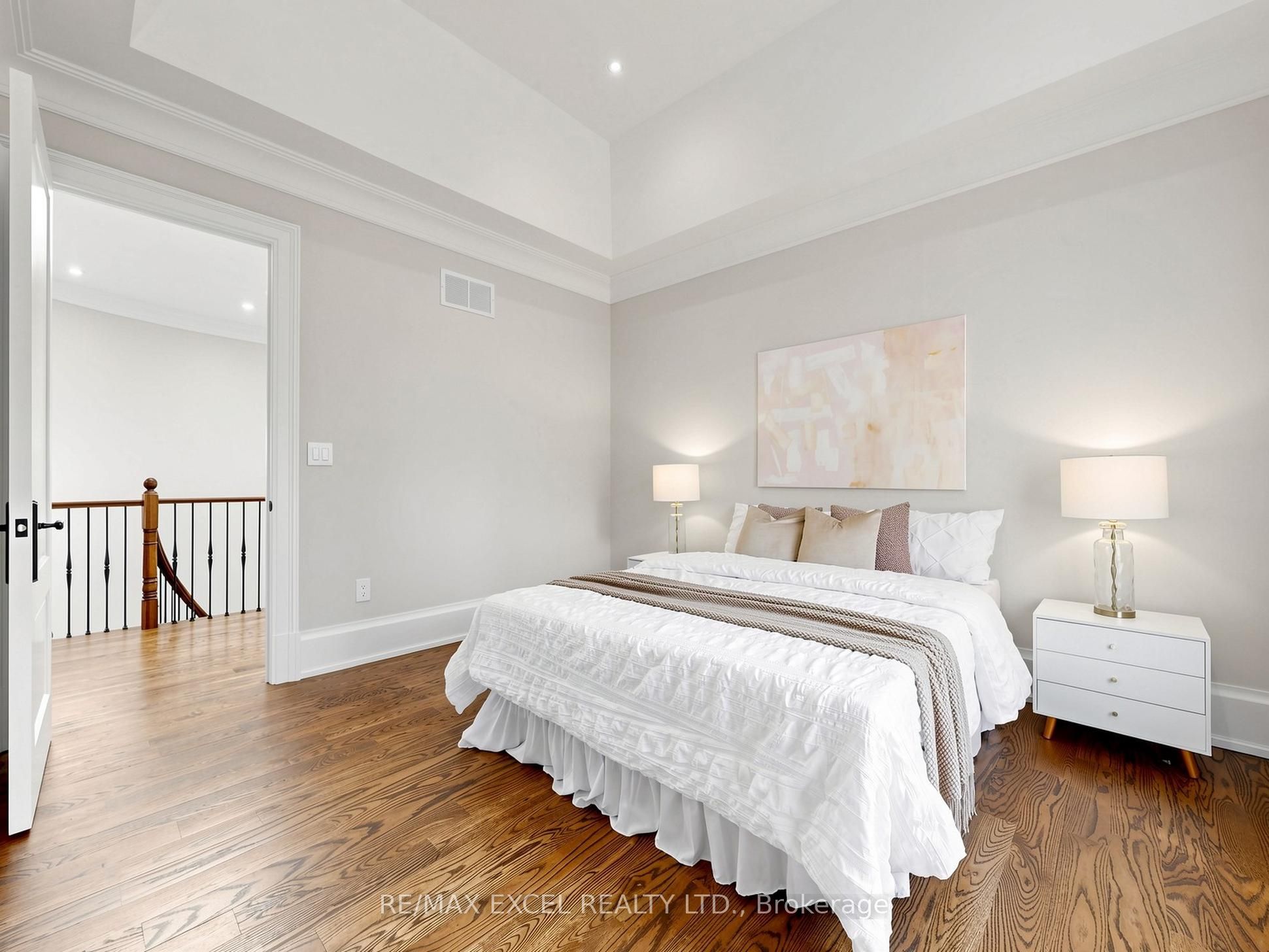 64 Summerfeldt Crescent Property Photo 38