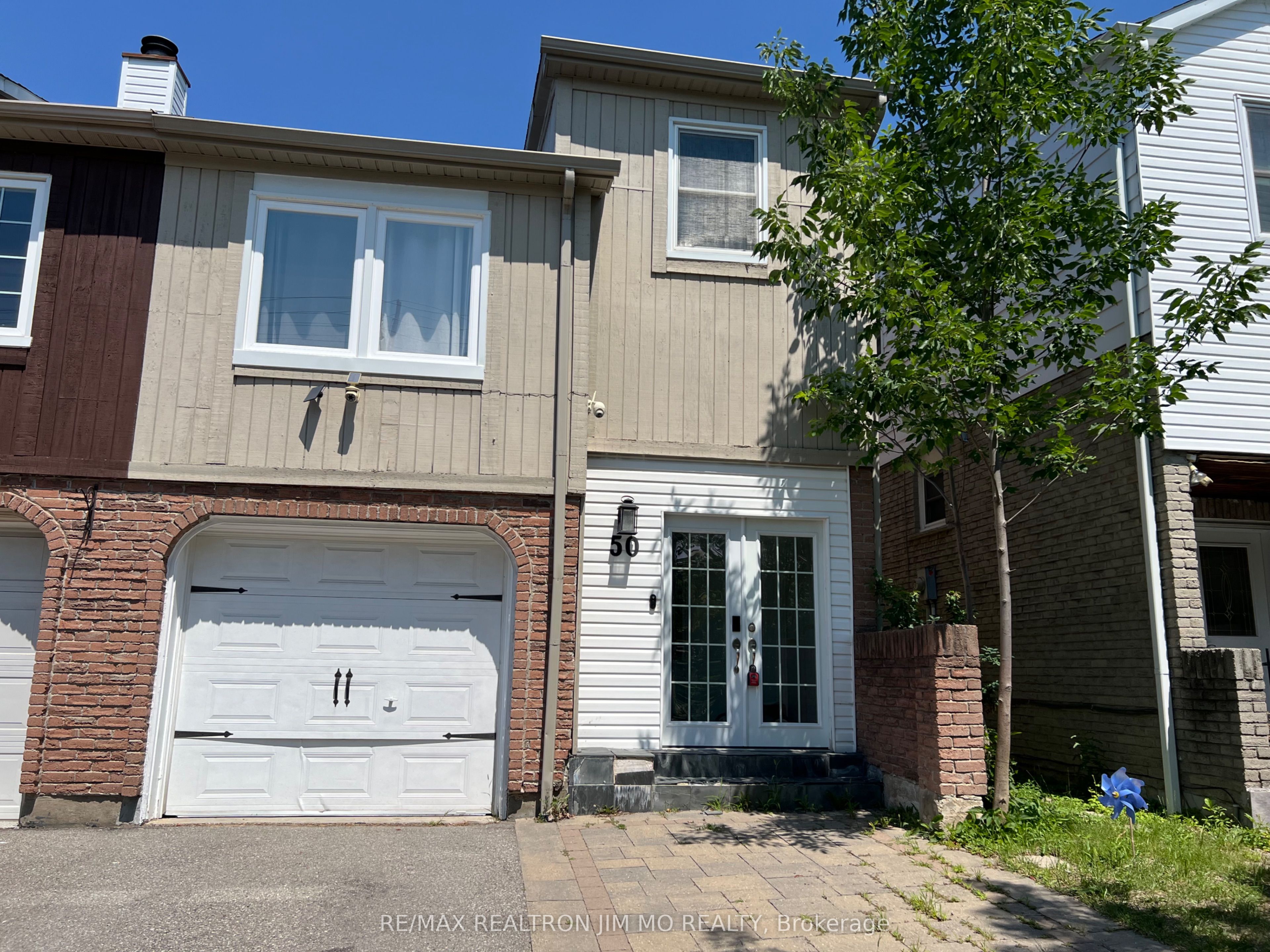 50 Reginald Crescent Basement Property Photo 1