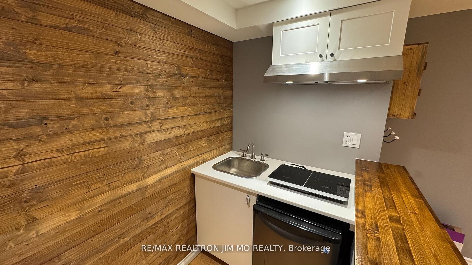50 Reginald Crescent Basement Property Photo 5