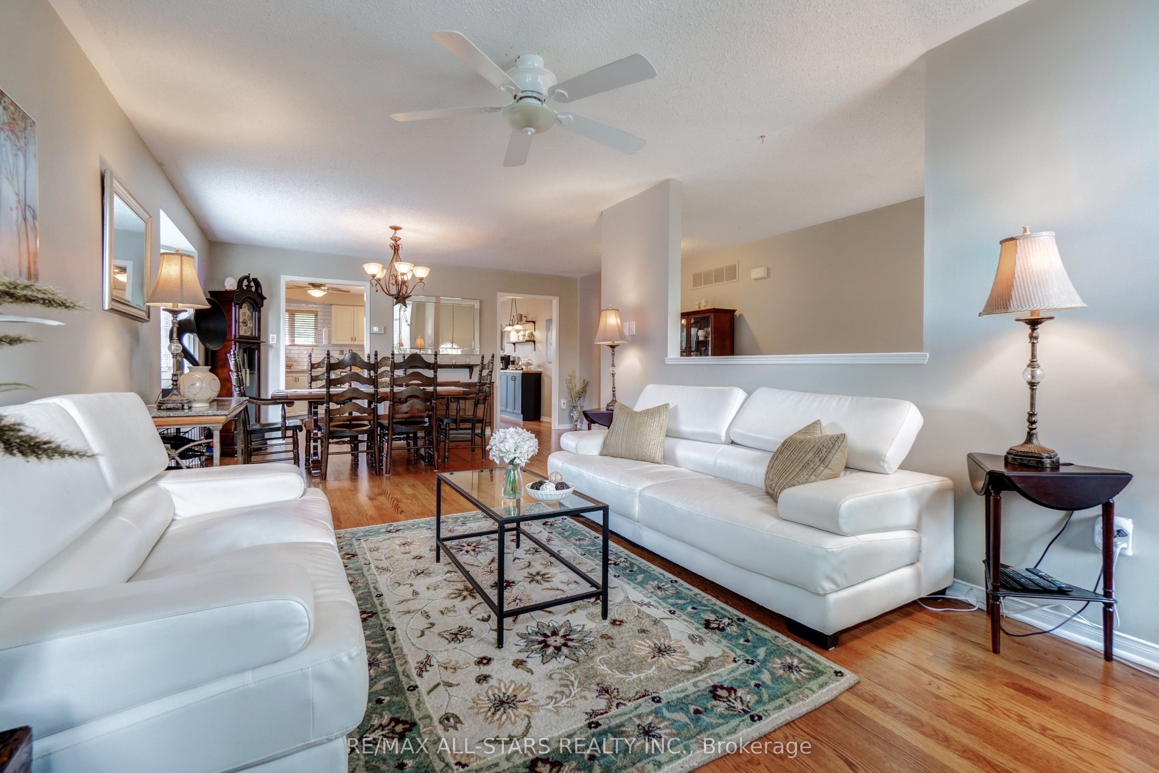 29 Fourth Avenue N Property Photo 7
