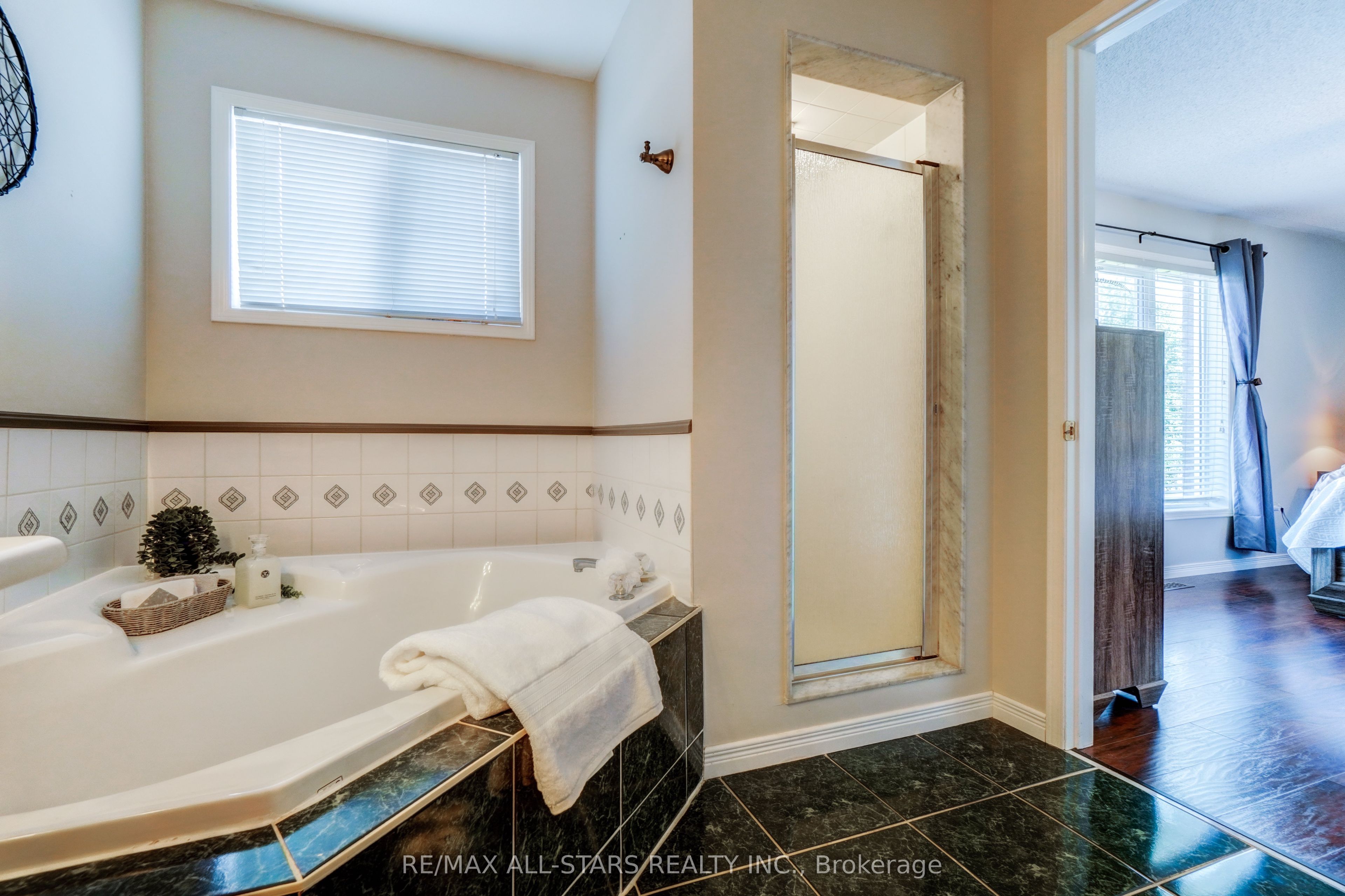 29 Fourth Avenue N Property Photo 21