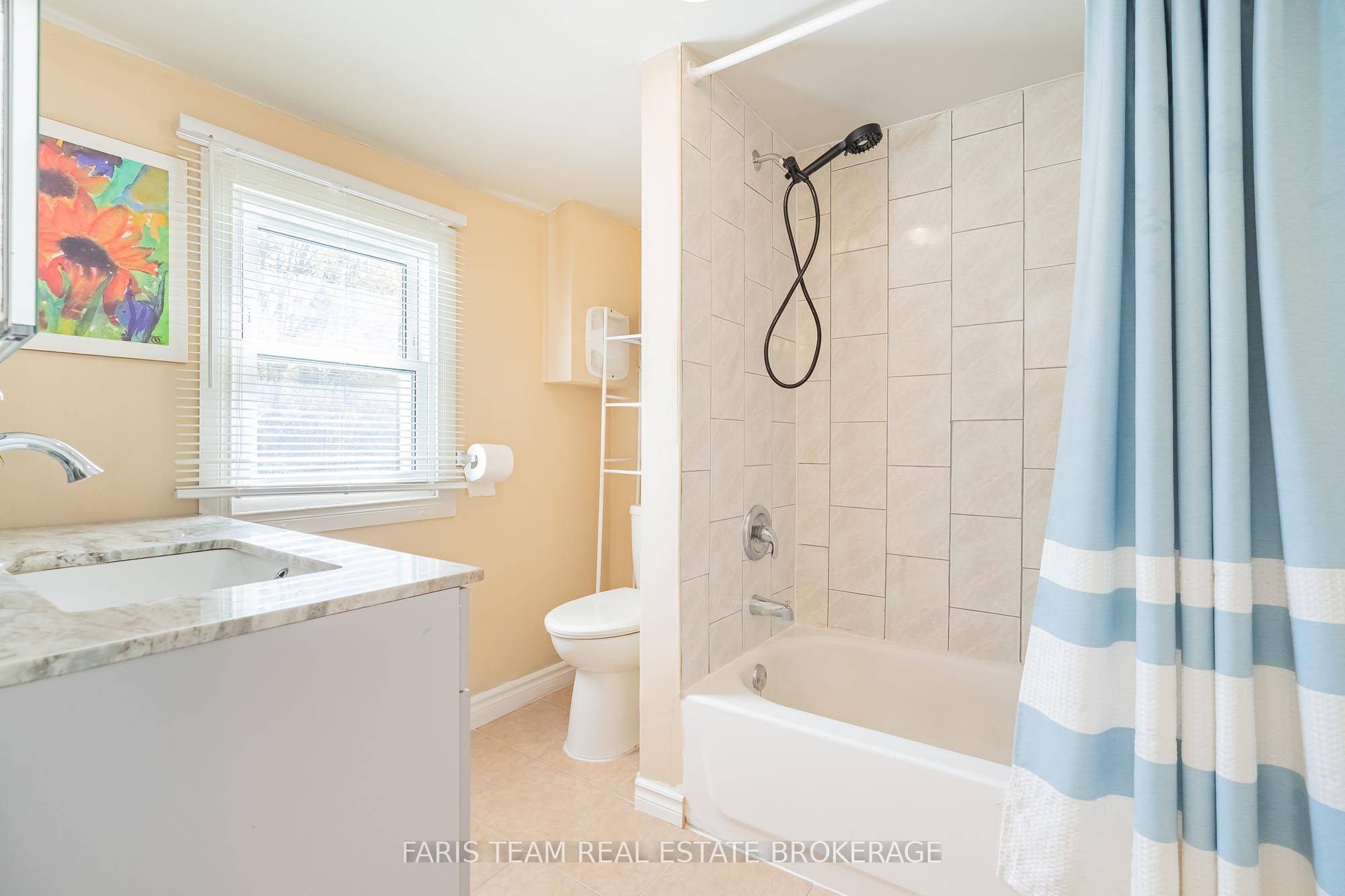 2083 Lilac Drive Property Photo 17