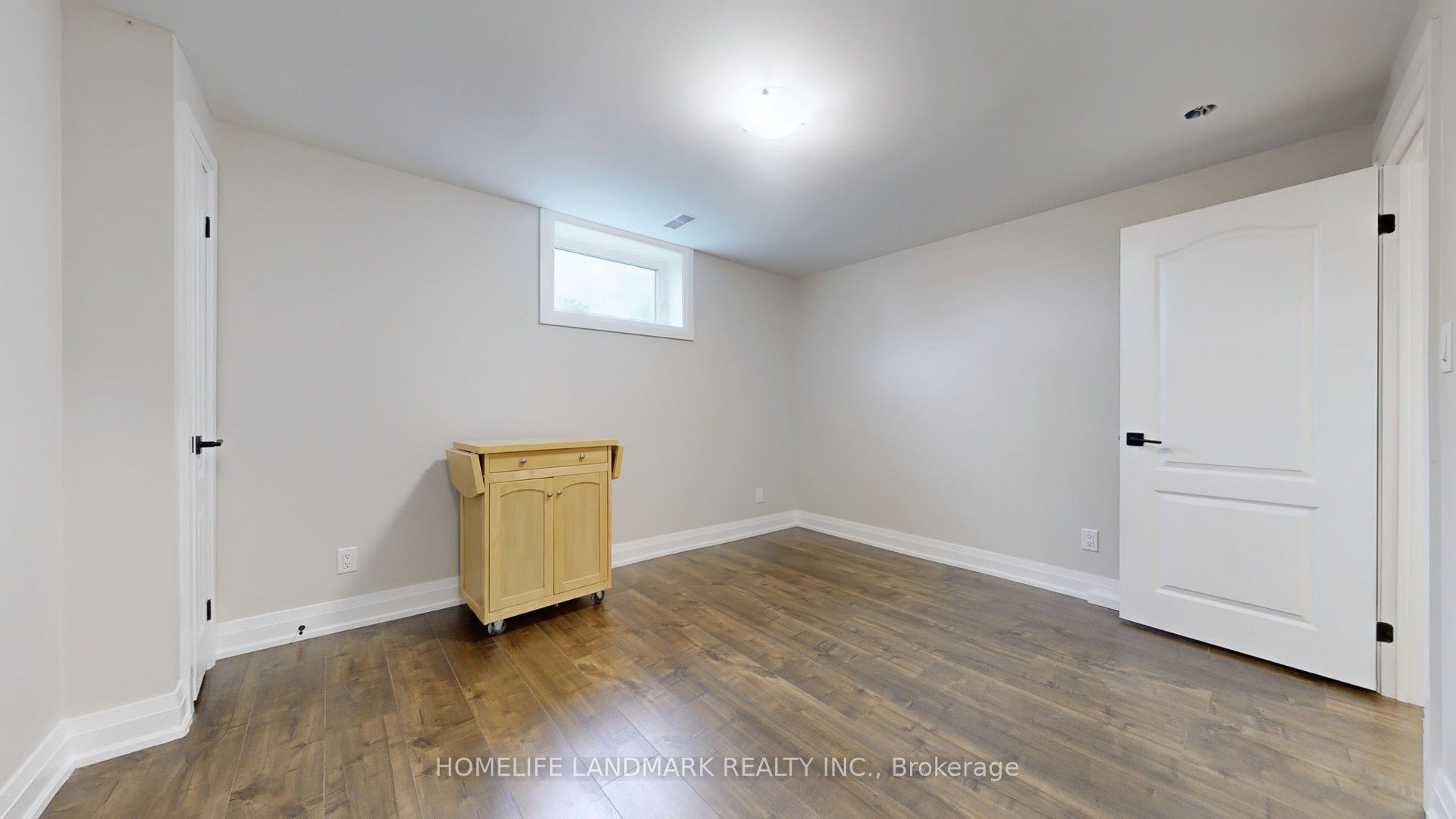 1661 Mount Albert Road Unit 2 Property Photo 15