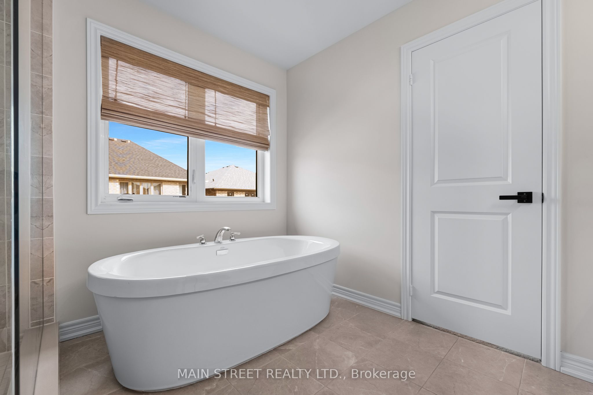 15 Ainslie Hill Crescent Property Photo 33