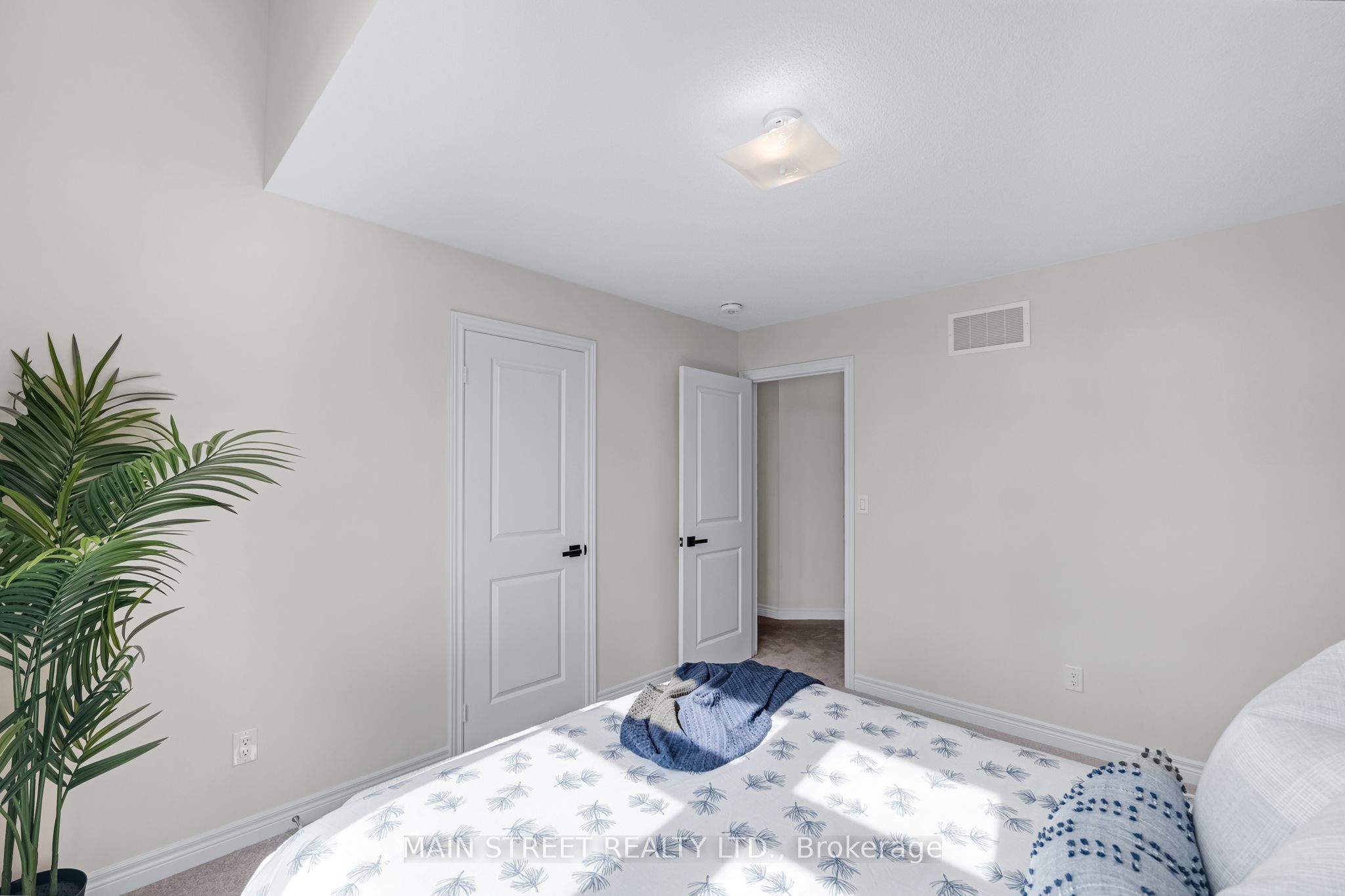 15 Ainslie Hill Crescent Property Photo 37