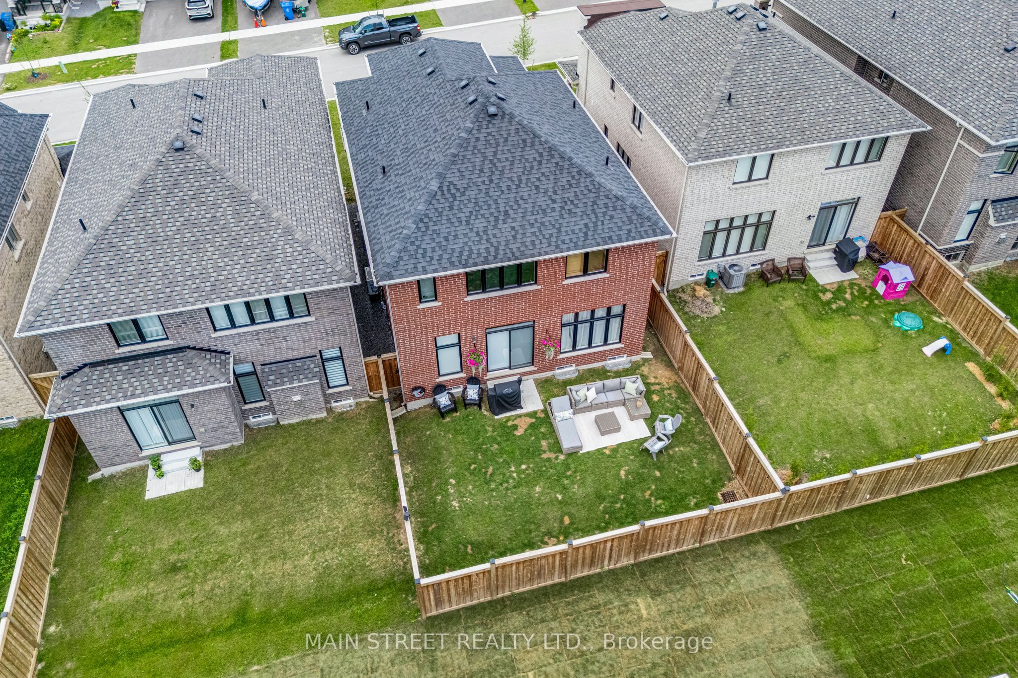 15 Ainslie Hill Crescent Property Photo 47