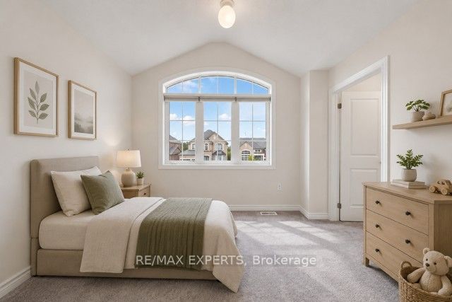 1554 Emberton Way Property Photo 13