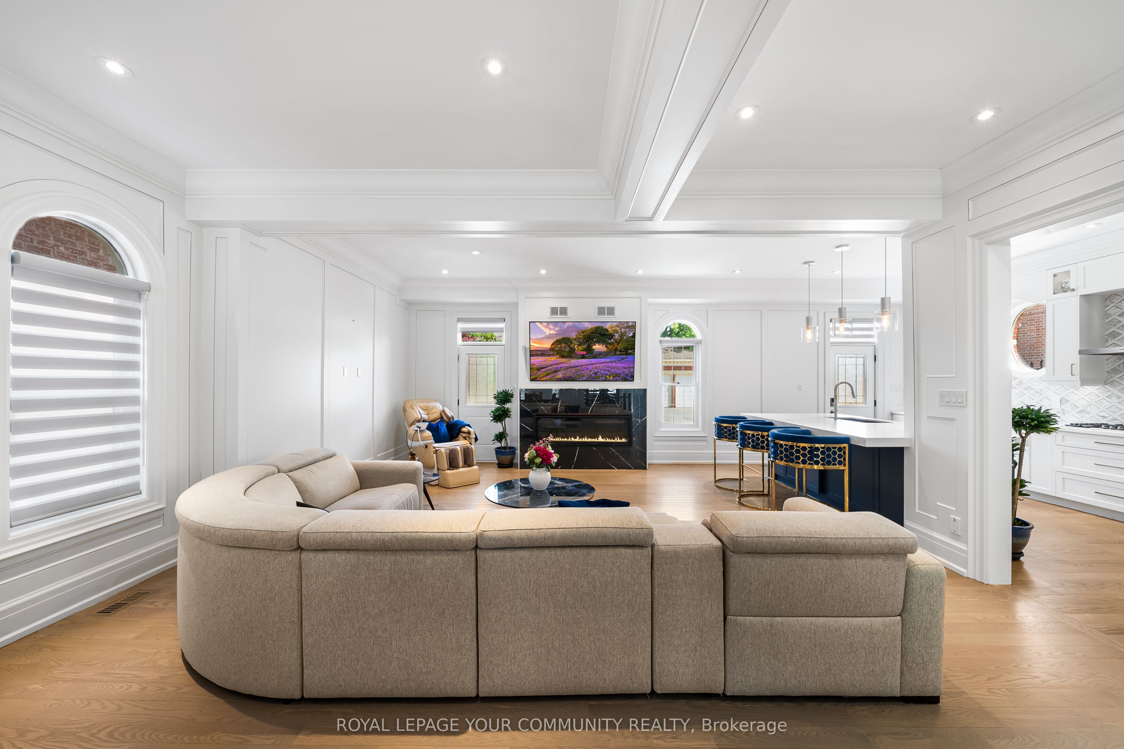 42 Oatlands Crescent Property Photo 8
