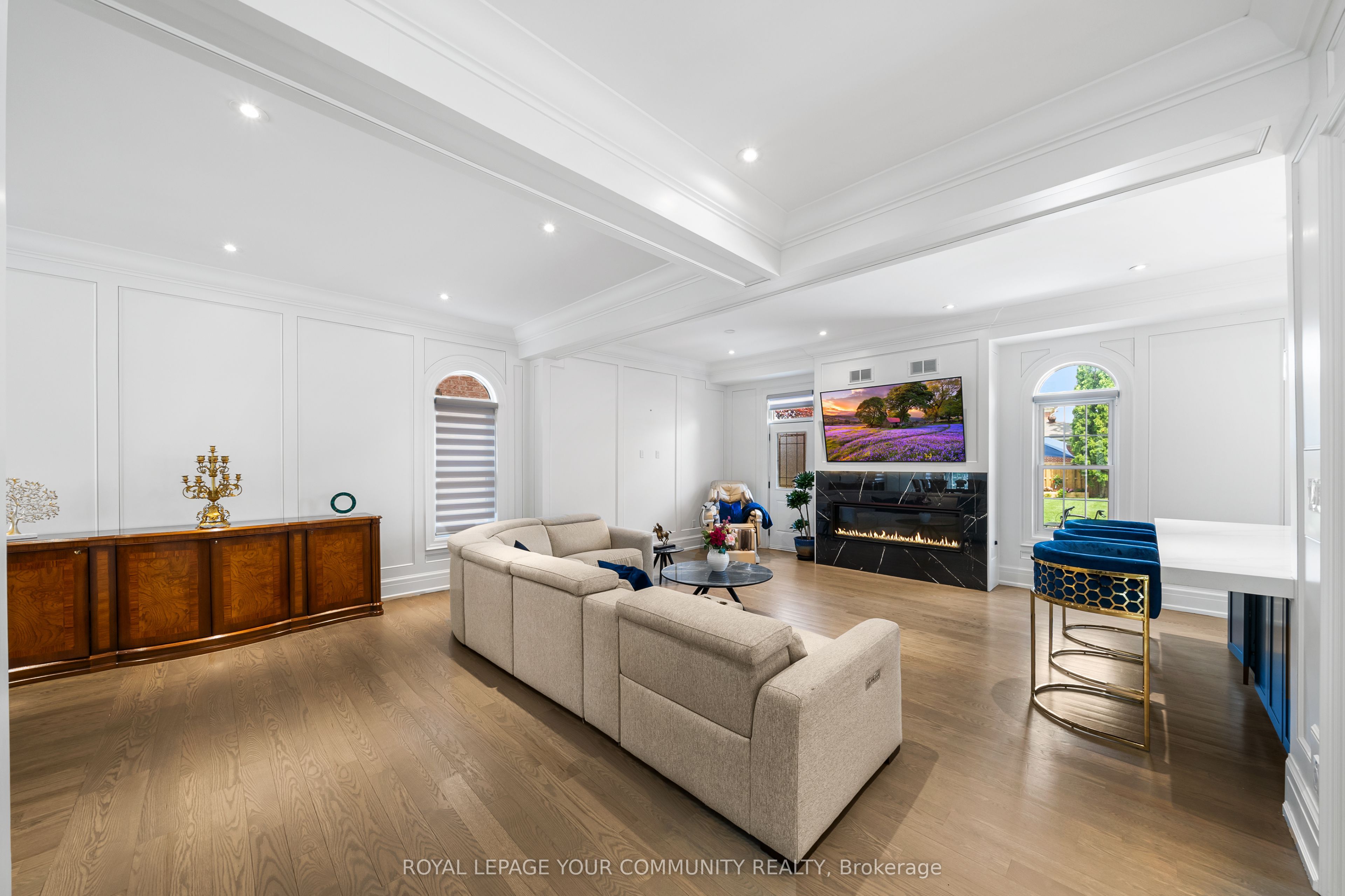 42 Oatlands Crescent Property Photo 9