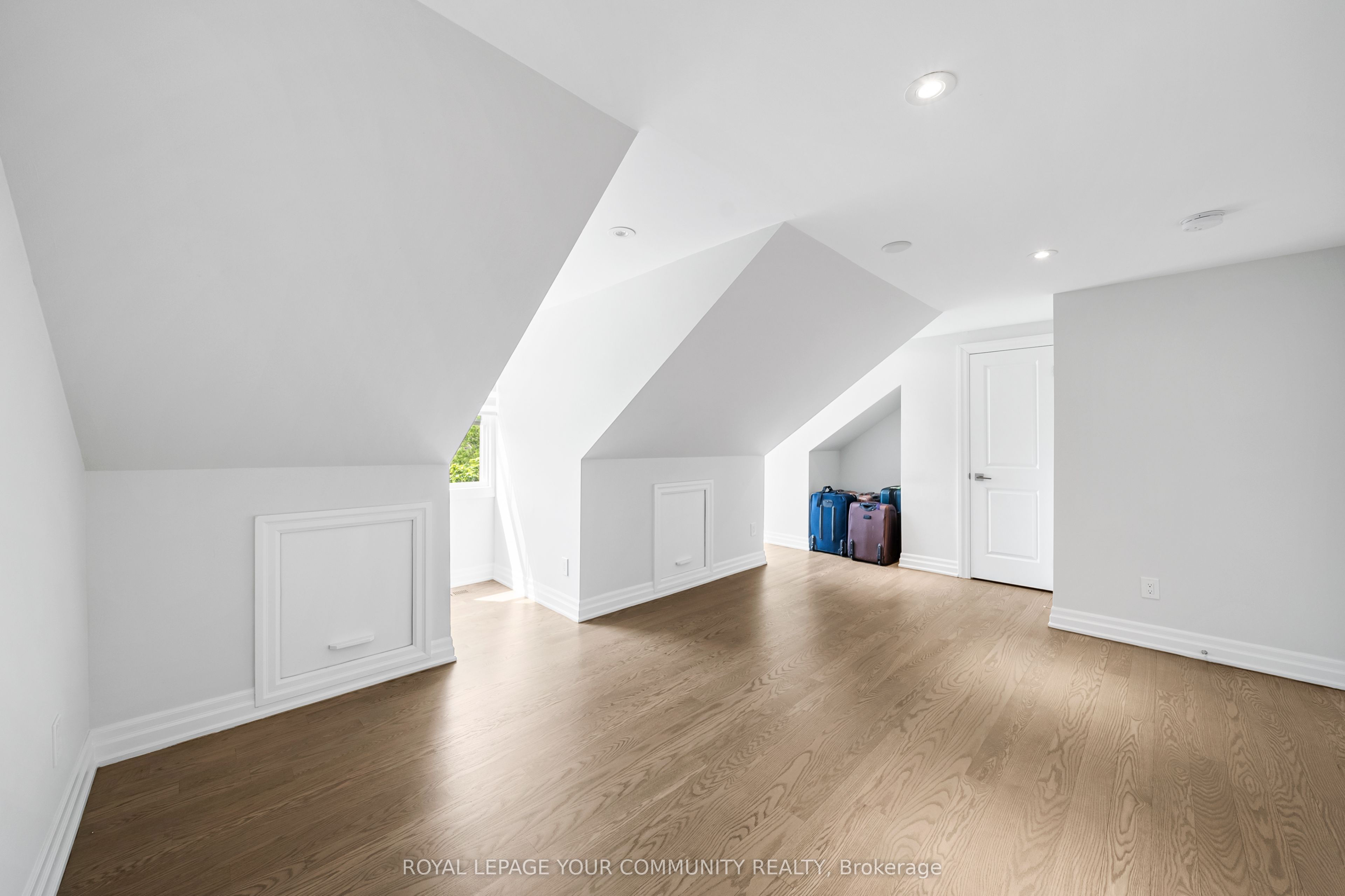 42 Oatlands Crescent Property Photo 30