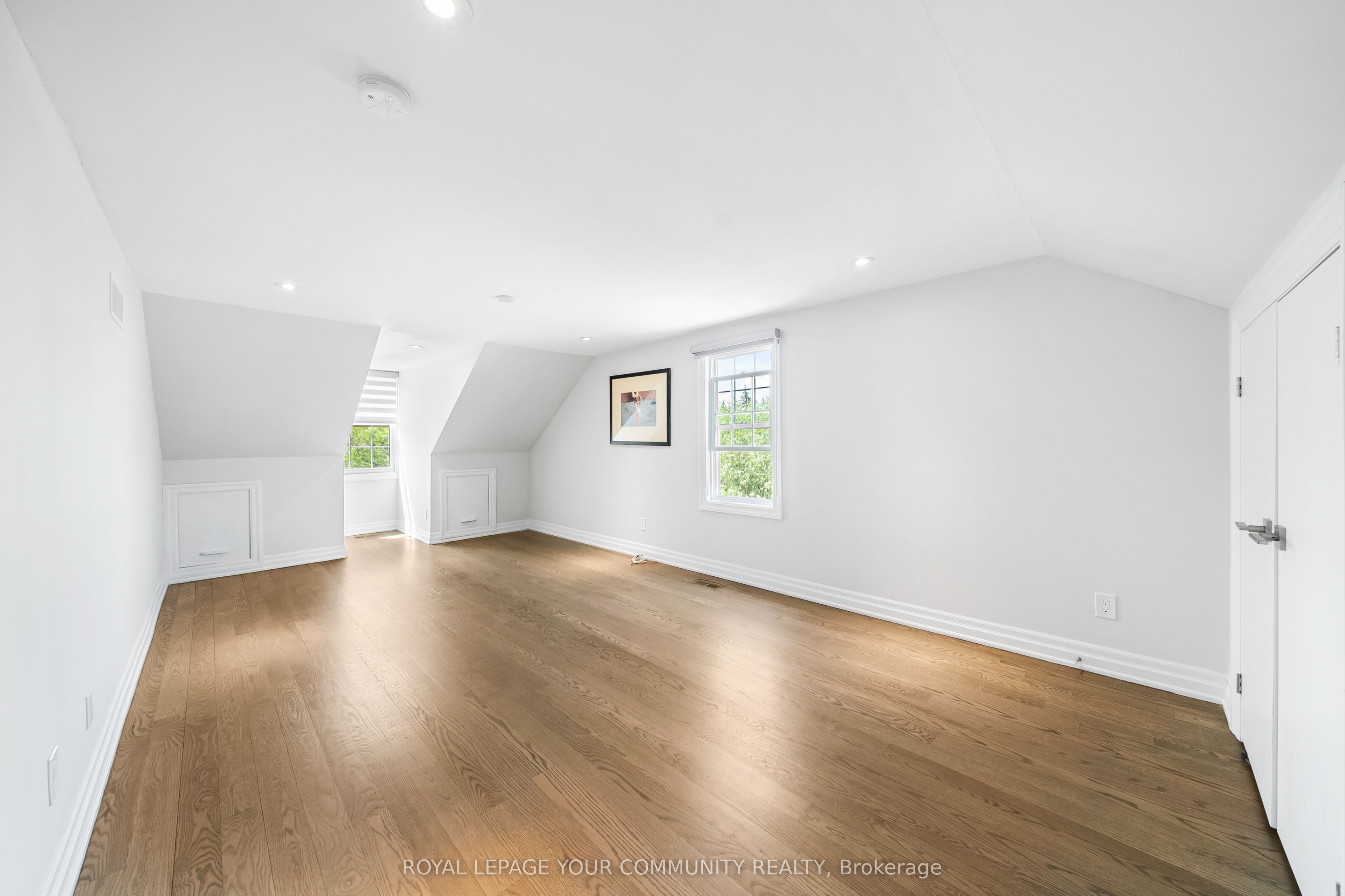 42 Oatlands Crescent Property Photo 31