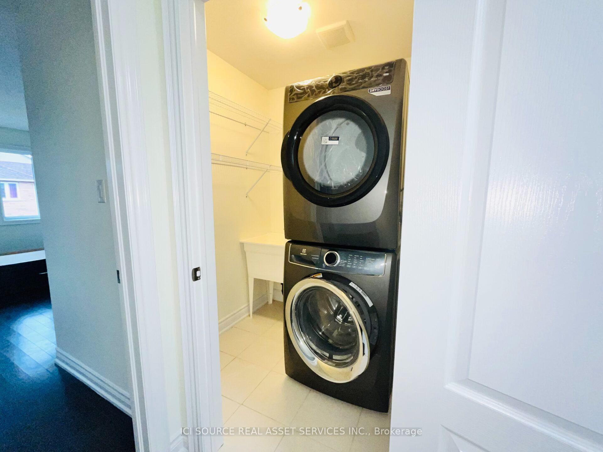 259 William Forster Road Property Photo 21