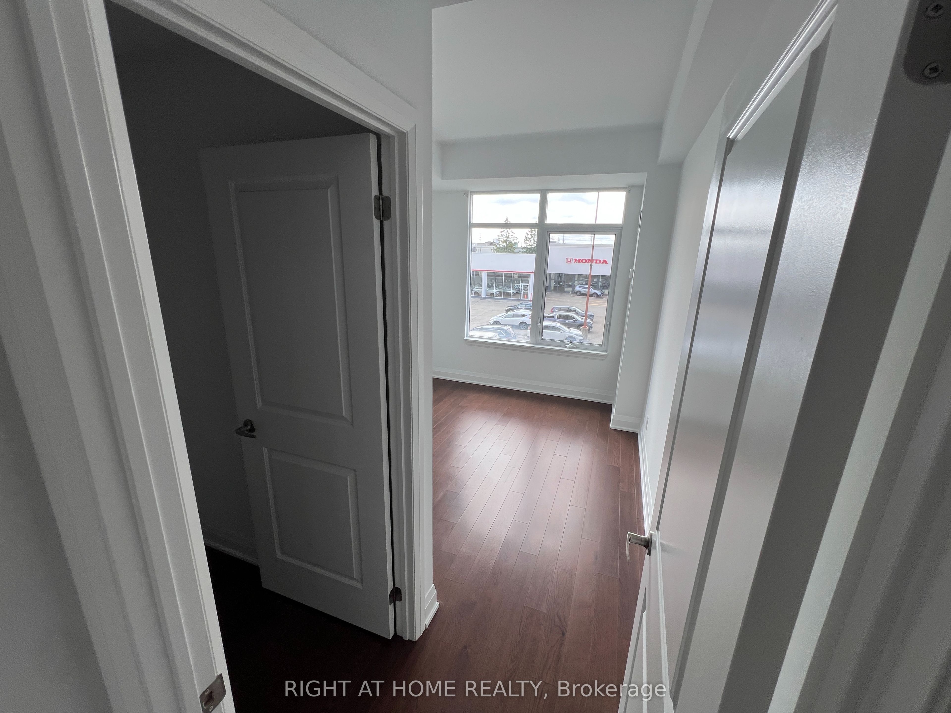 12 Woodstream Boulevard 206 Property Photo 13
