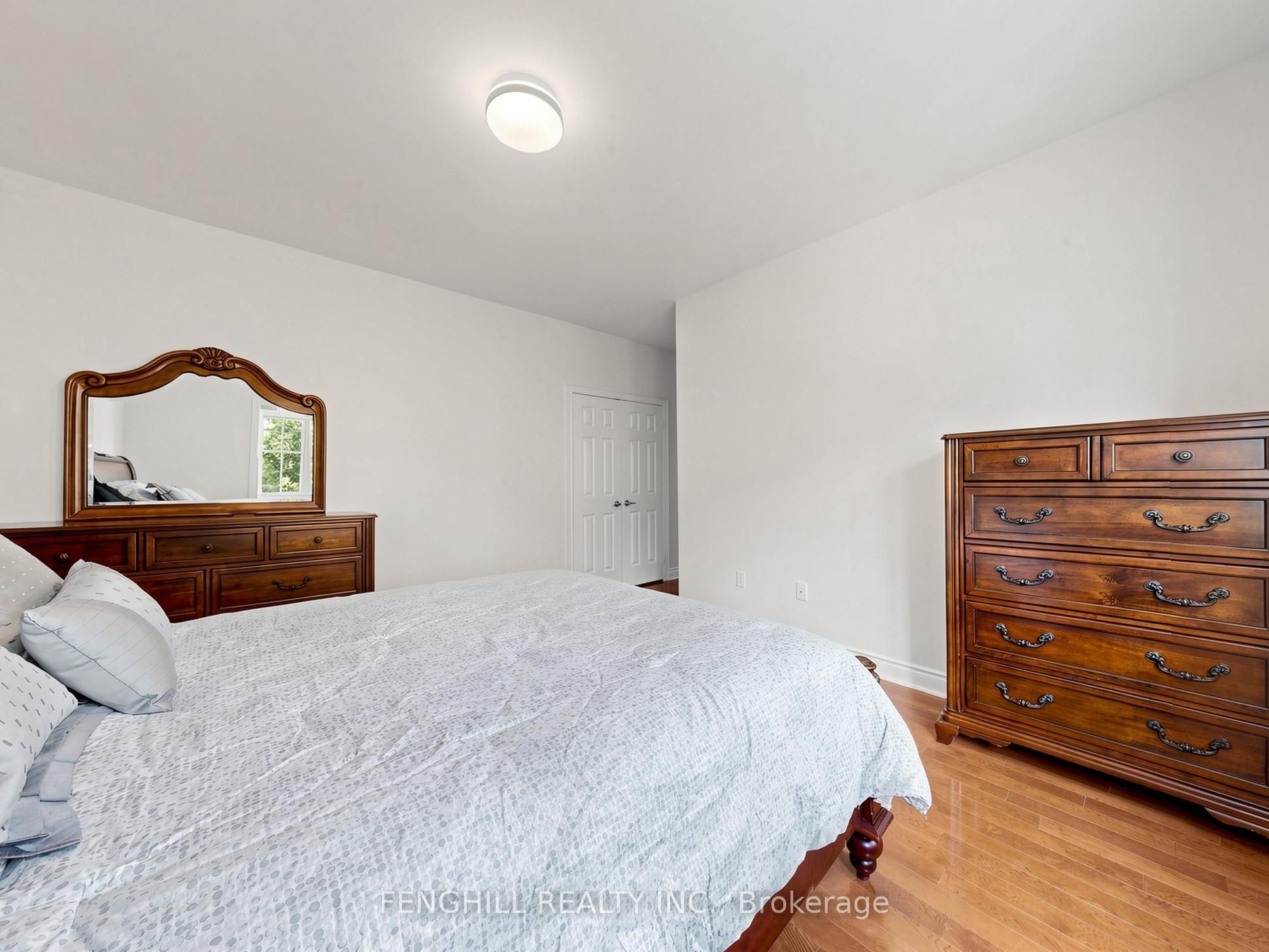 106 Legends Way Property Photo 18