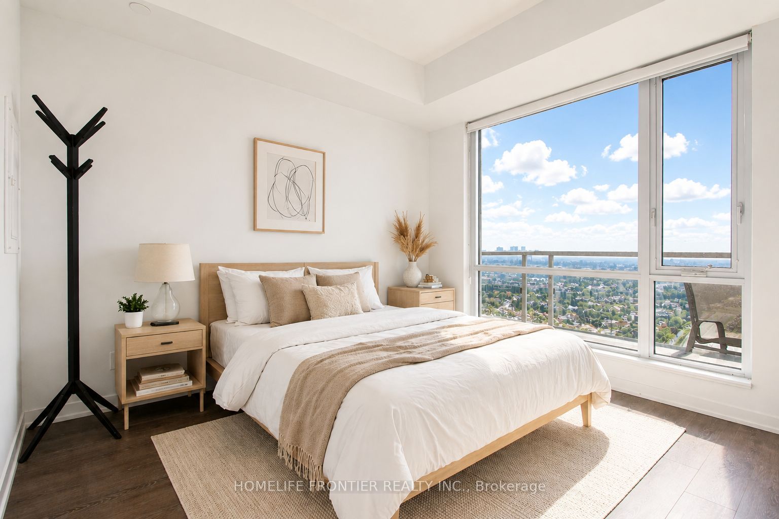 7950 Bathurst Street 2310 Property Photo 5