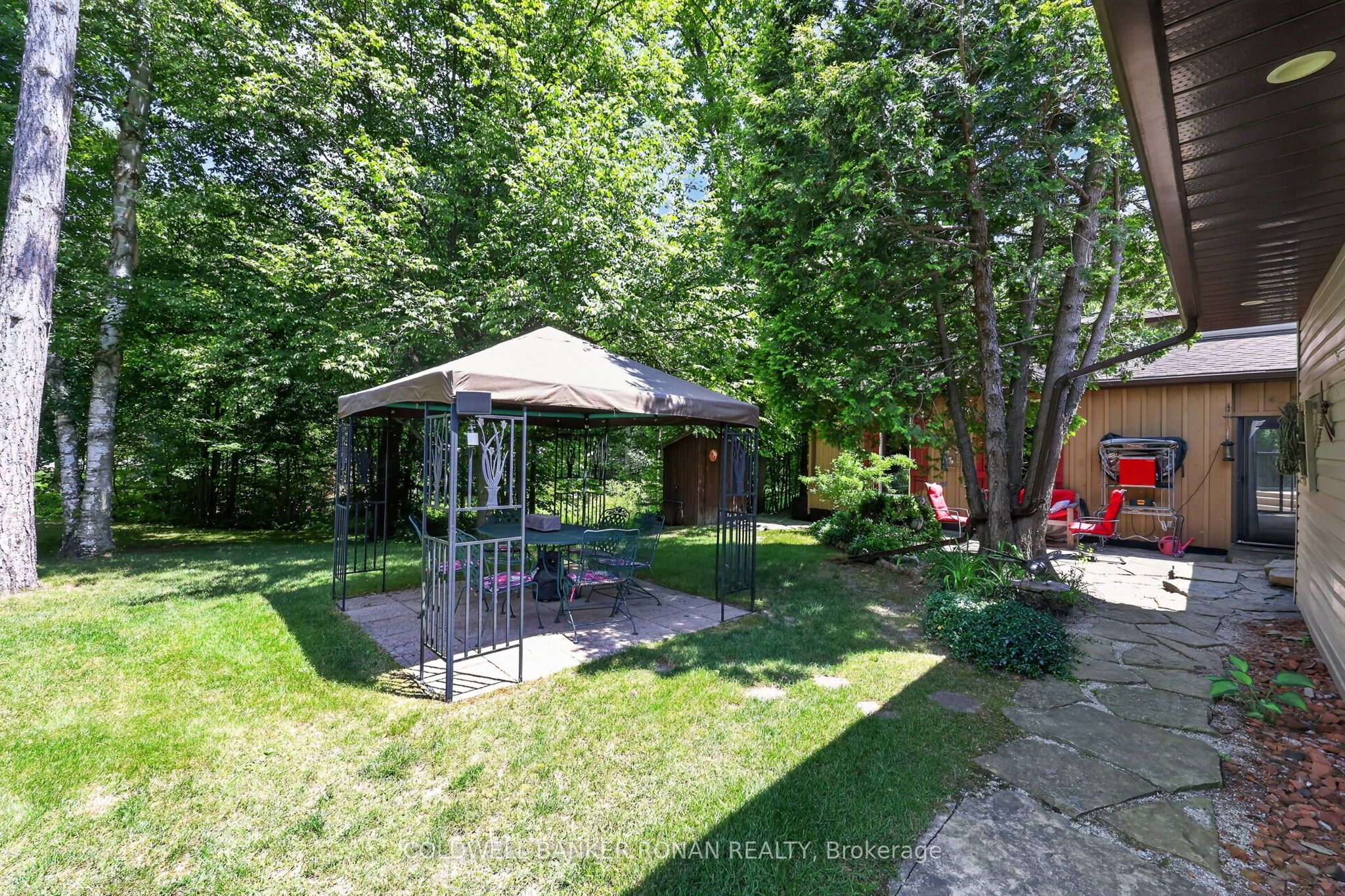 7616 5th Line Property Photo 37