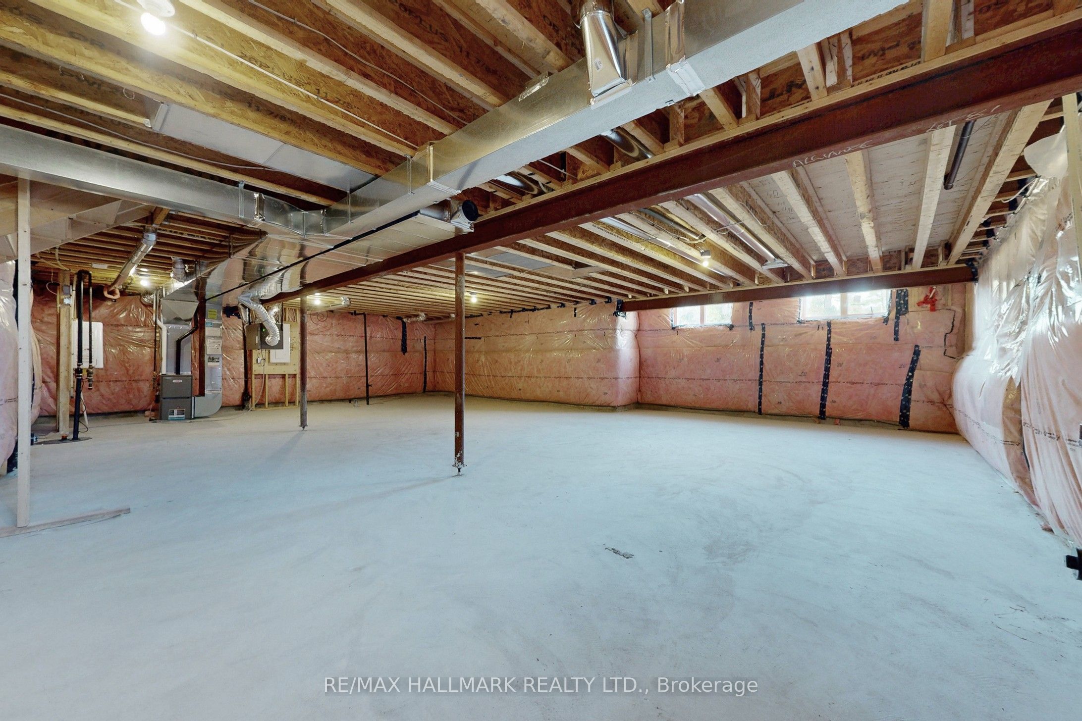70 Shelson Place Property Photo 27