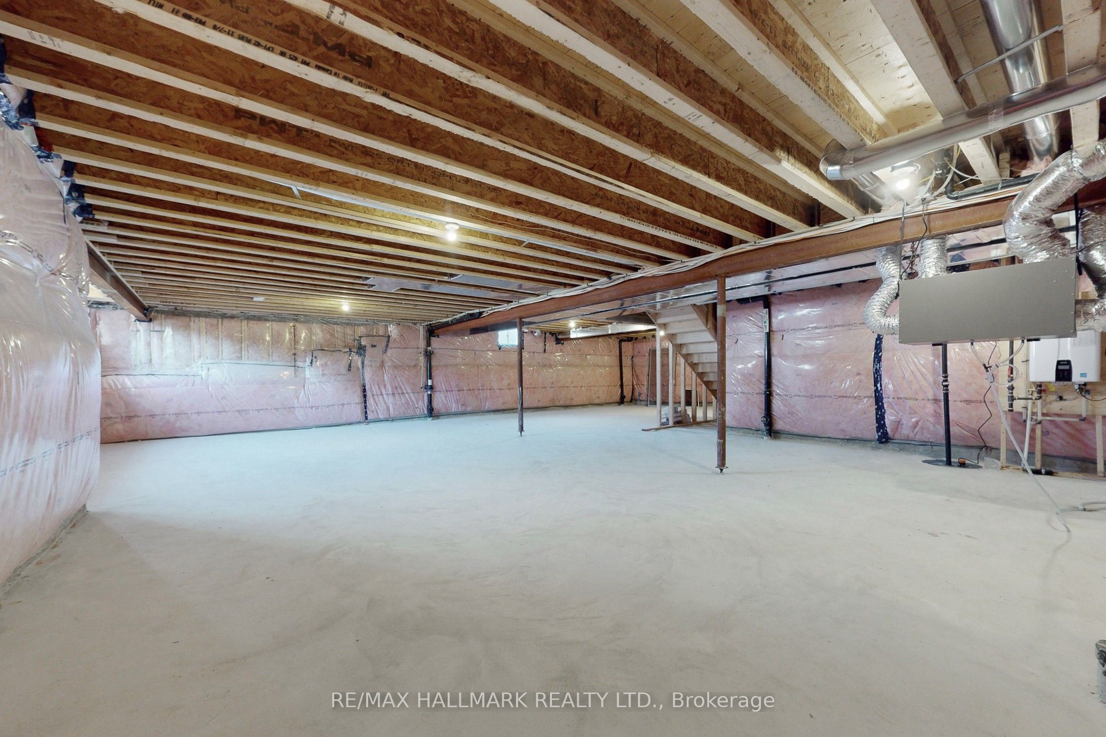 70 Shelson Place Property Photo 31