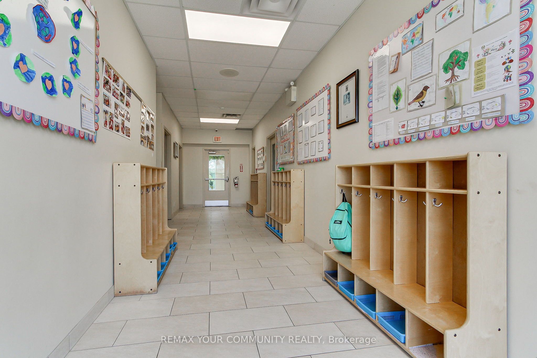 9921 Woodbine Avenue 206 Property Photo 2