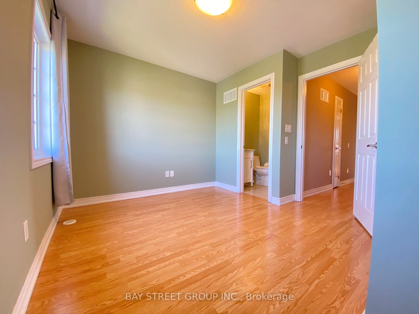 9996 Mccowan Road Property Photo 12