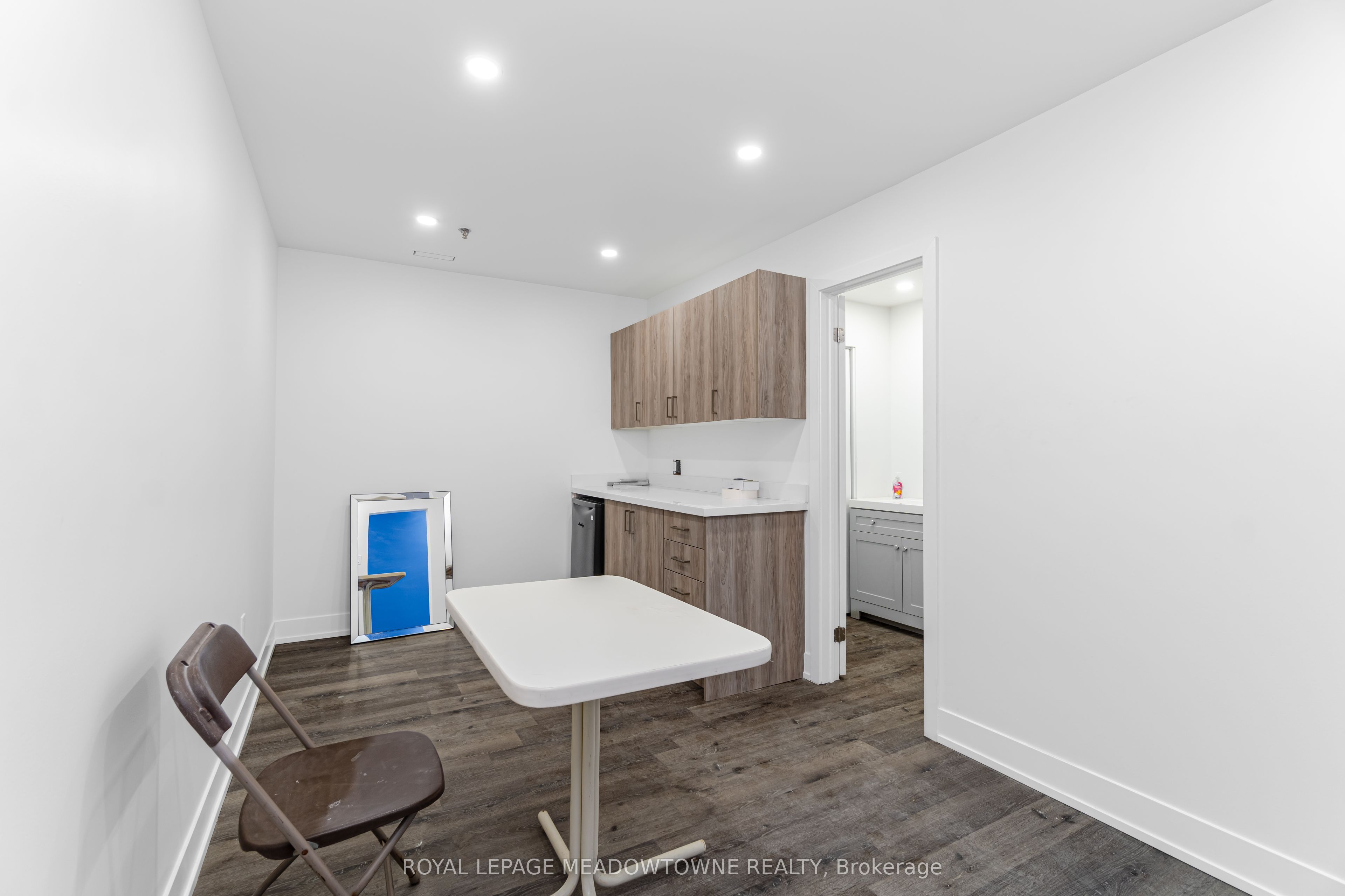 830 Rowntree Dairy Road 17 Property Photo 15