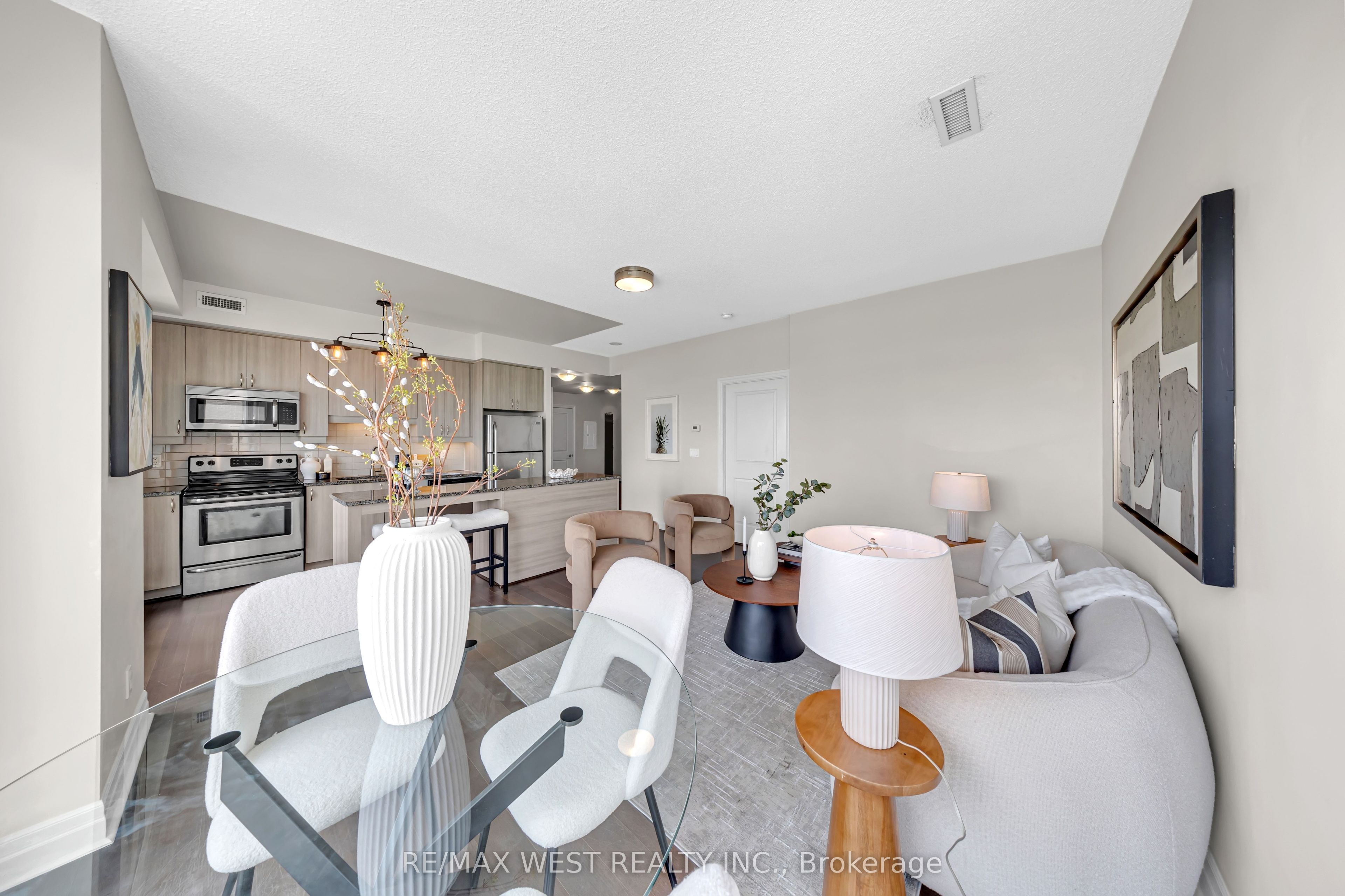 8130 Birchmount Road 304f Property Photo 11