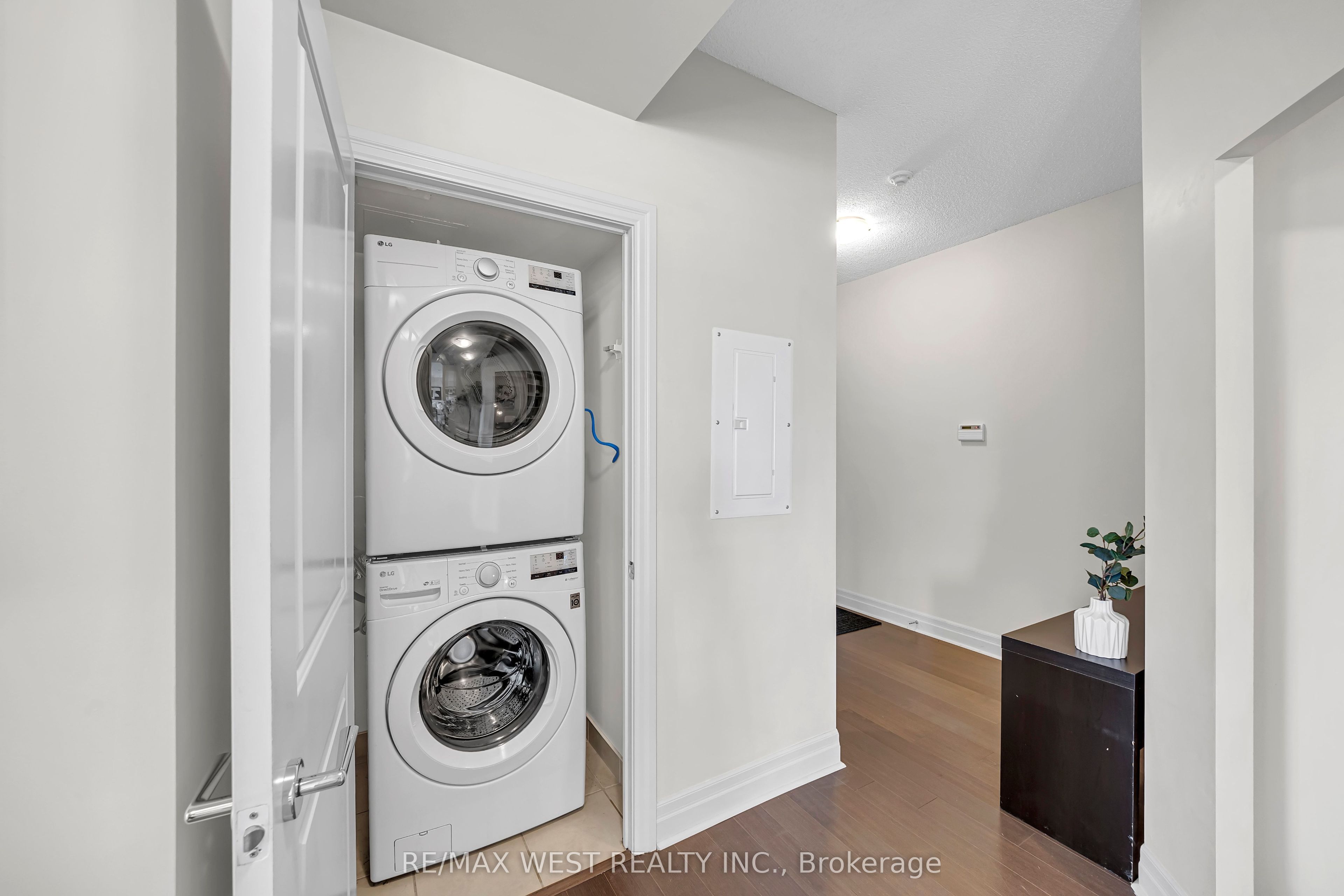 8130 Birchmount Road 304f Property Photo 33