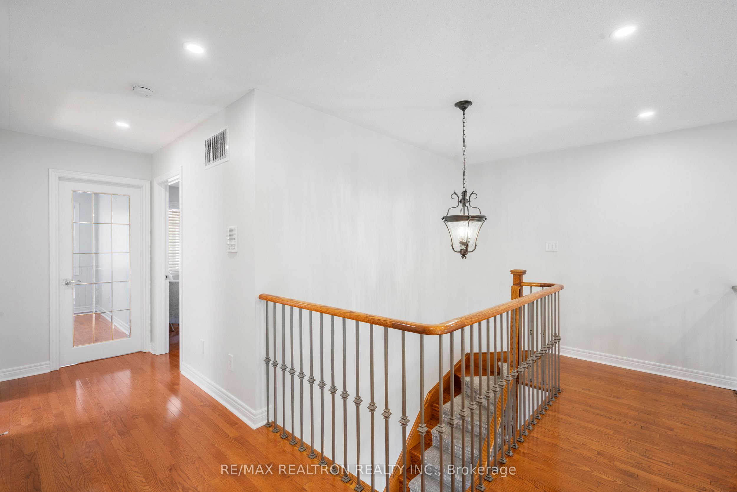91 Gateway Drive Property Photo 22