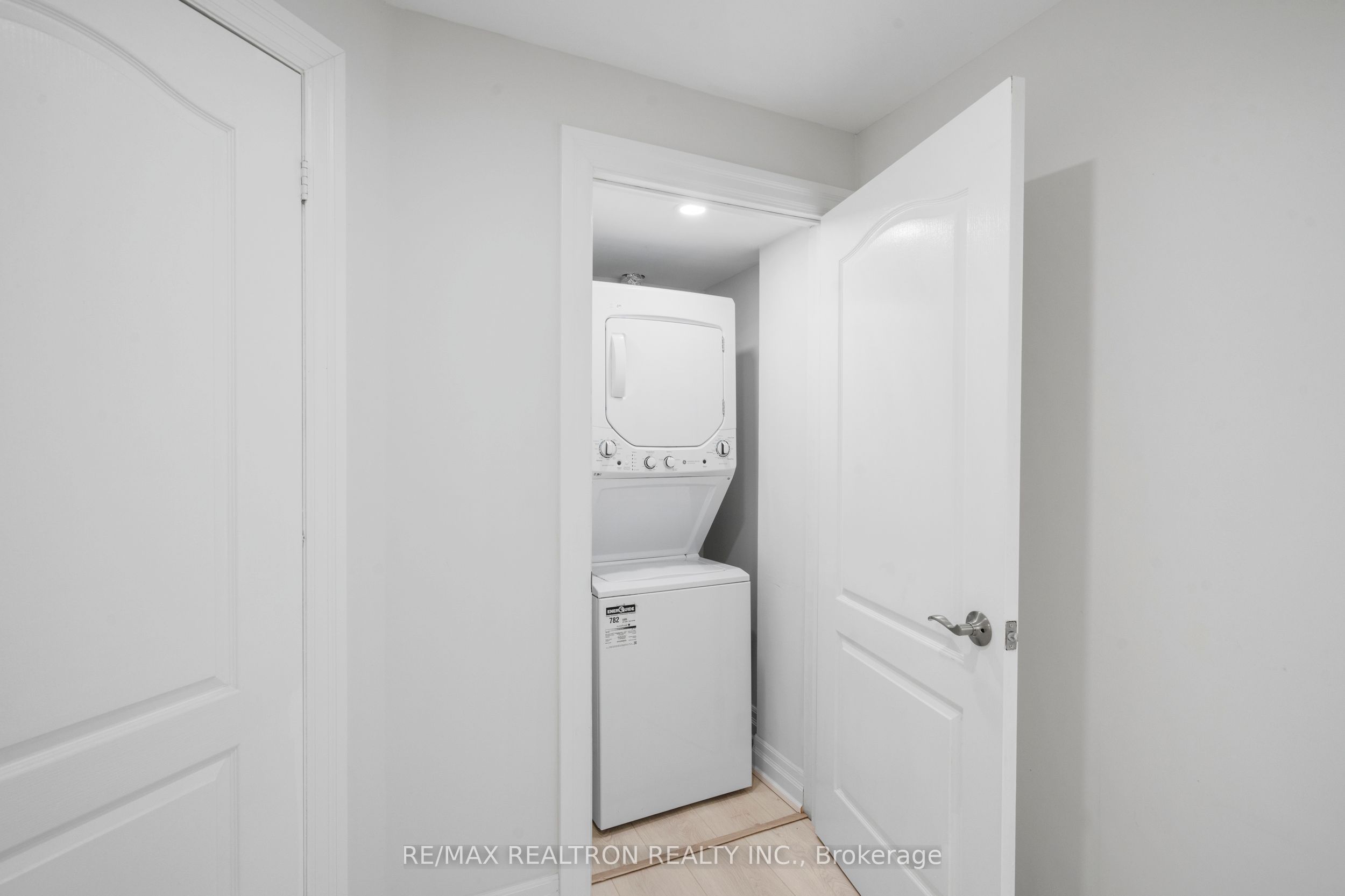 91 Gateway Drive Property Photo 35