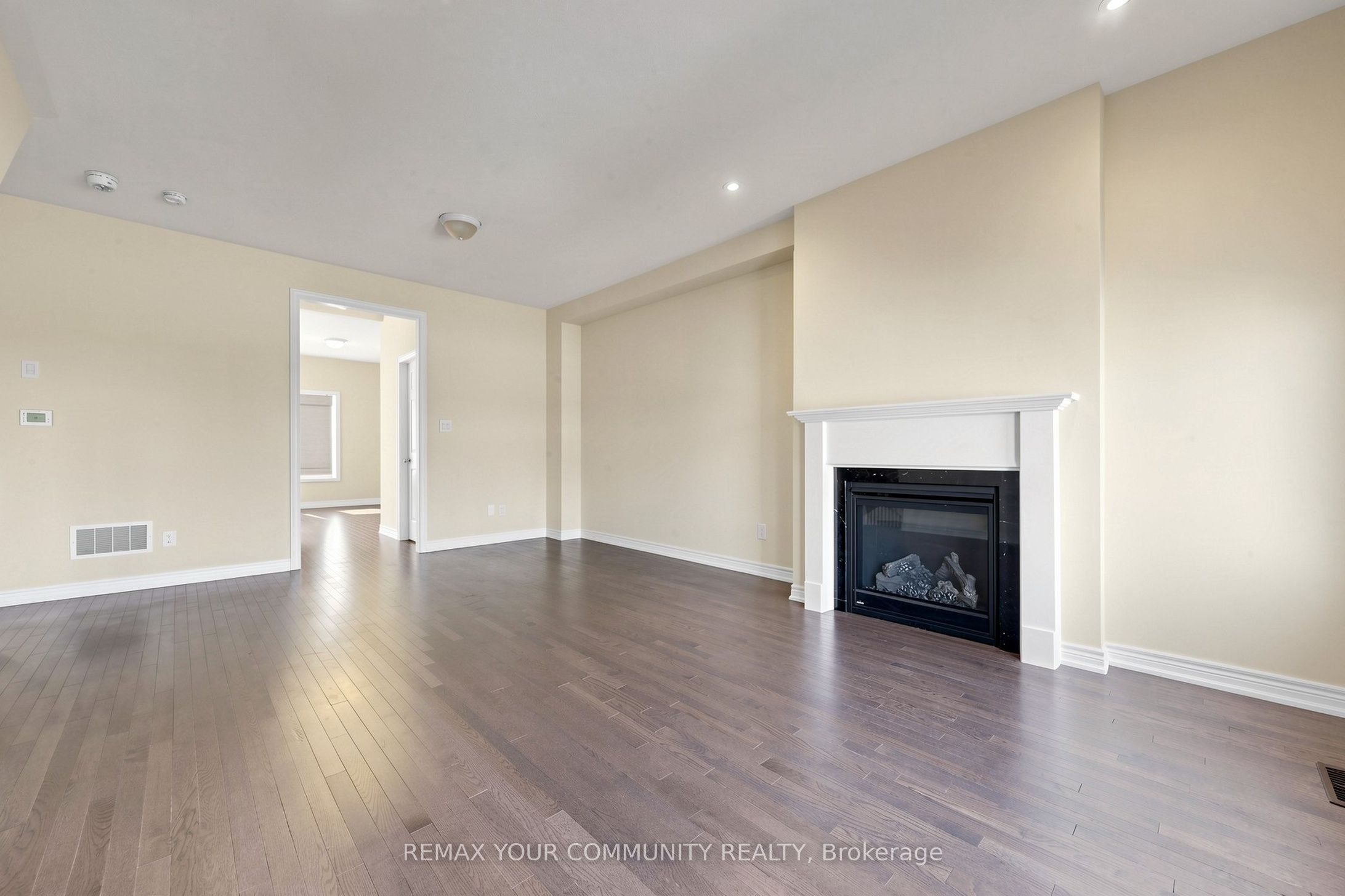 21 Princess Charlotte Avenue Property Photo 10