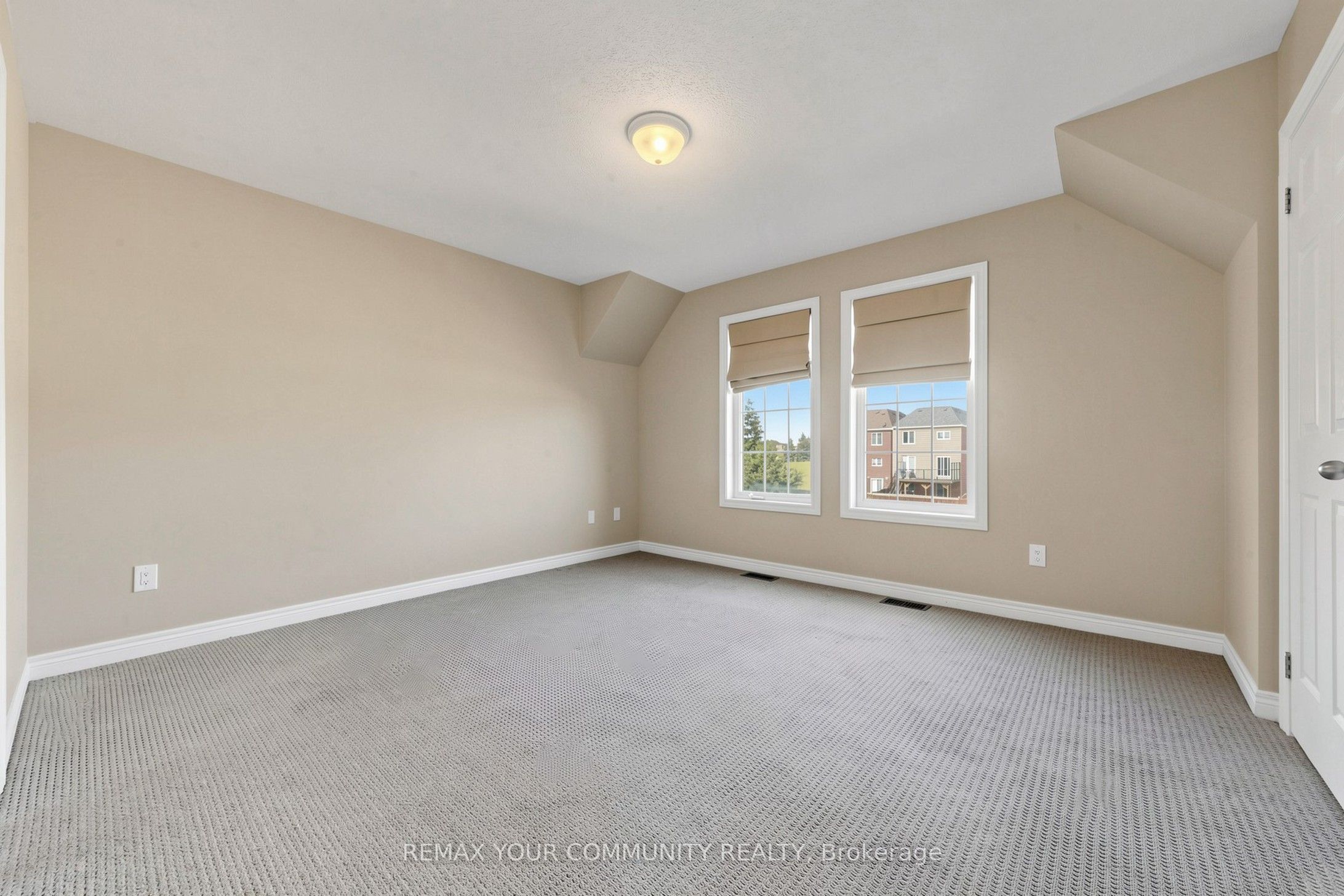 21 Princess Charlotte Avenue Property Photo 27