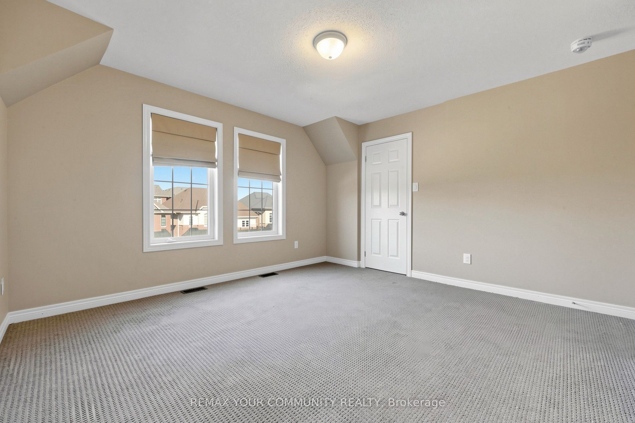 21 Princess Charlotte Avenue Property Photo 29