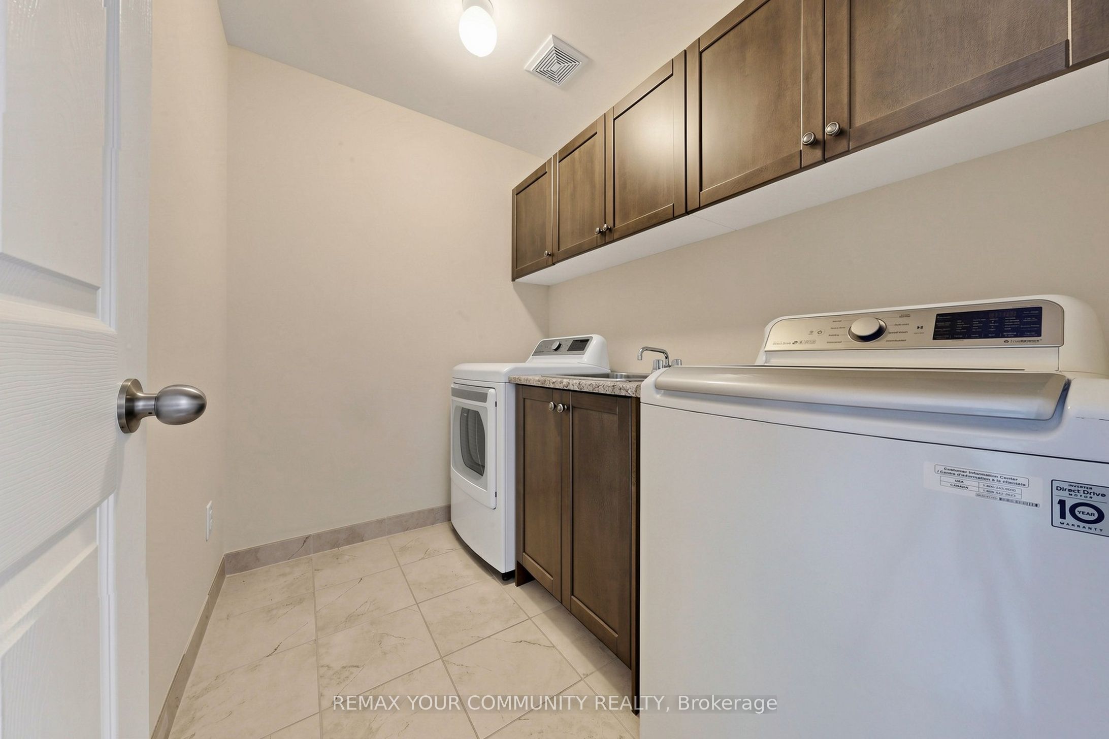 21 Princess Charlotte Avenue Property Photo 39