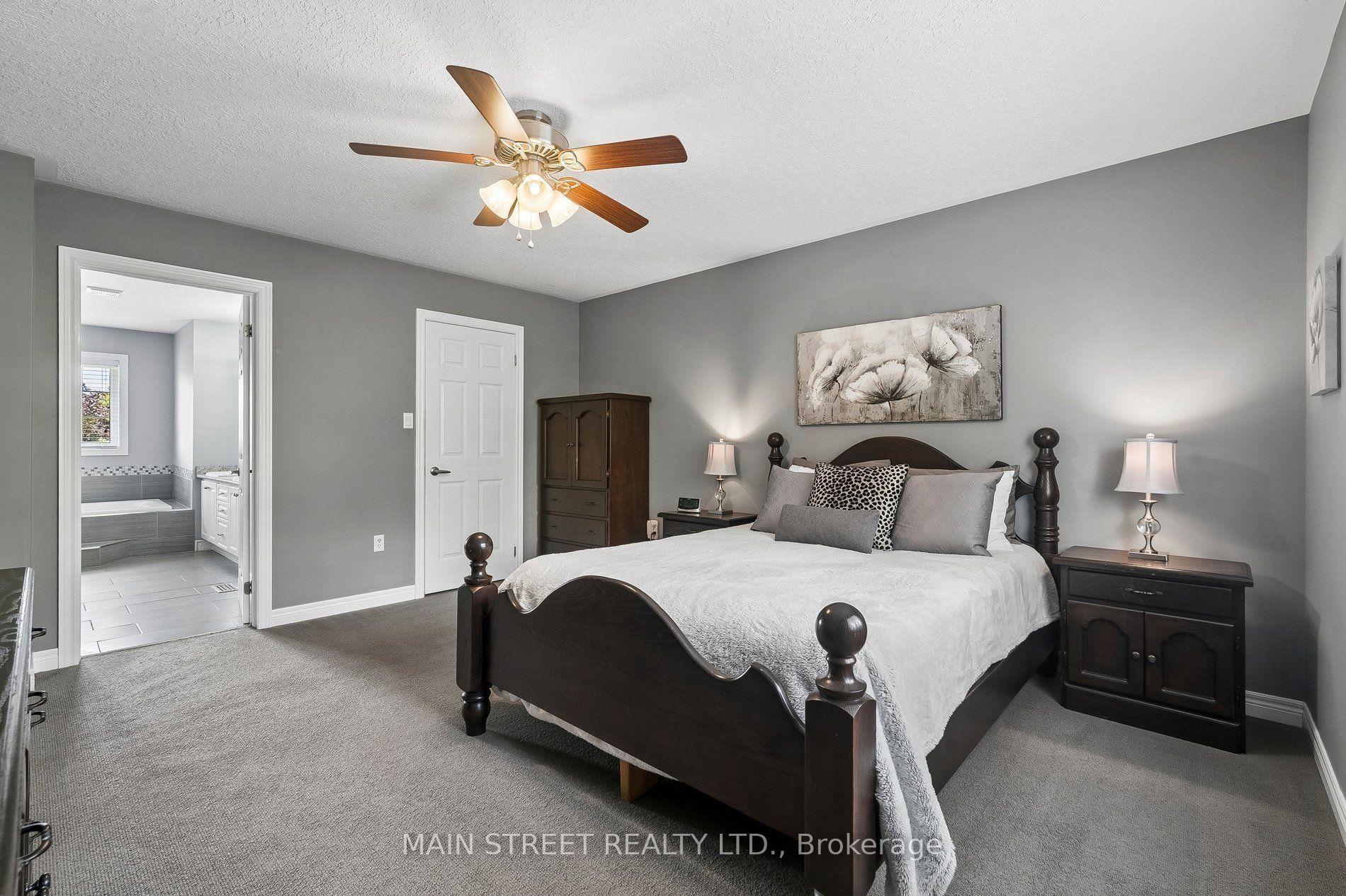 33 Highcastle Avenue Property Photo 16